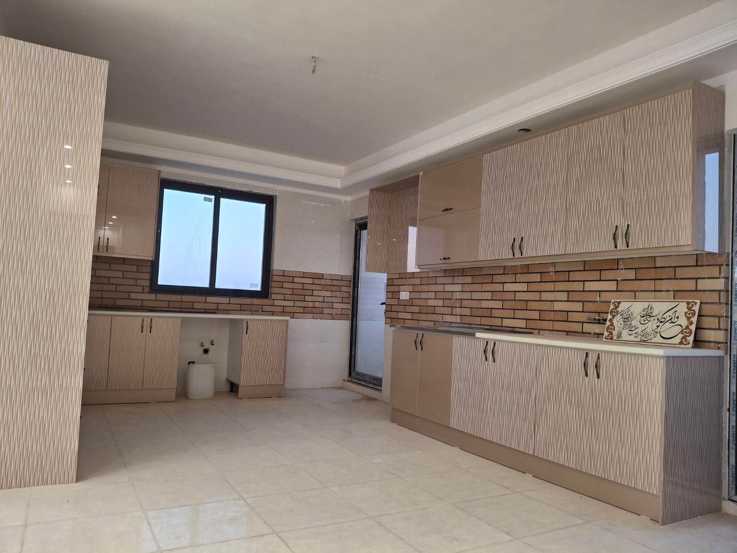 عمارت ۴خواب کلیدنخورده دونبش برخیابان لوکس|فروش آپارتمان|قم, پردیسان|دیوار