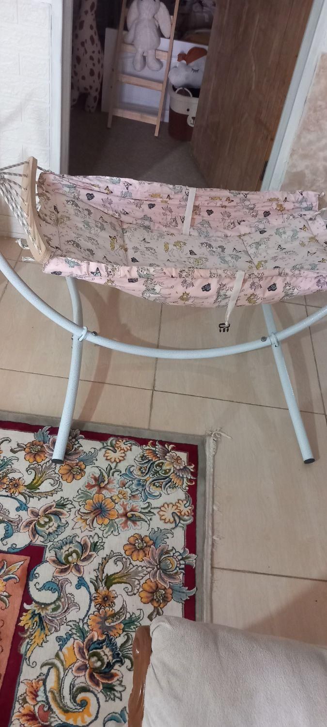 گهواره کودک تا وزن 15|تخت و صندلی بچه|دورود, |دیوار