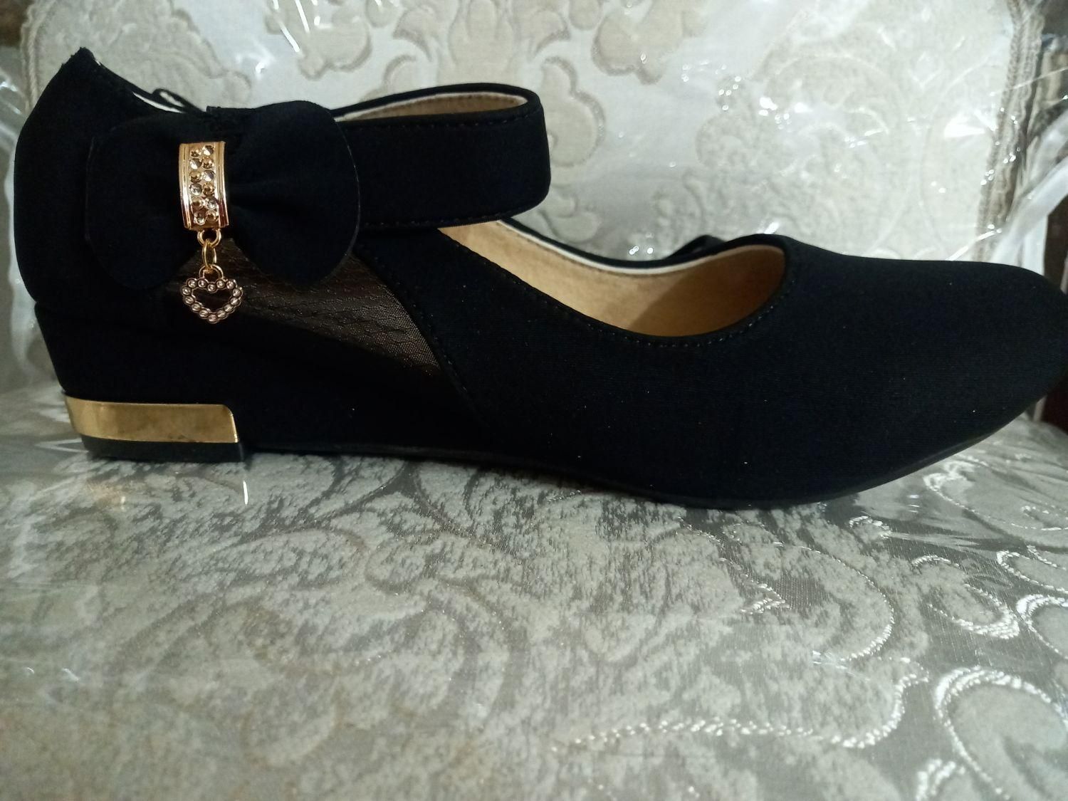 کفش زنانه شیک|کیف، کفش، کمربند|قم, سراجه (۱۵ خرداد)|دیوار