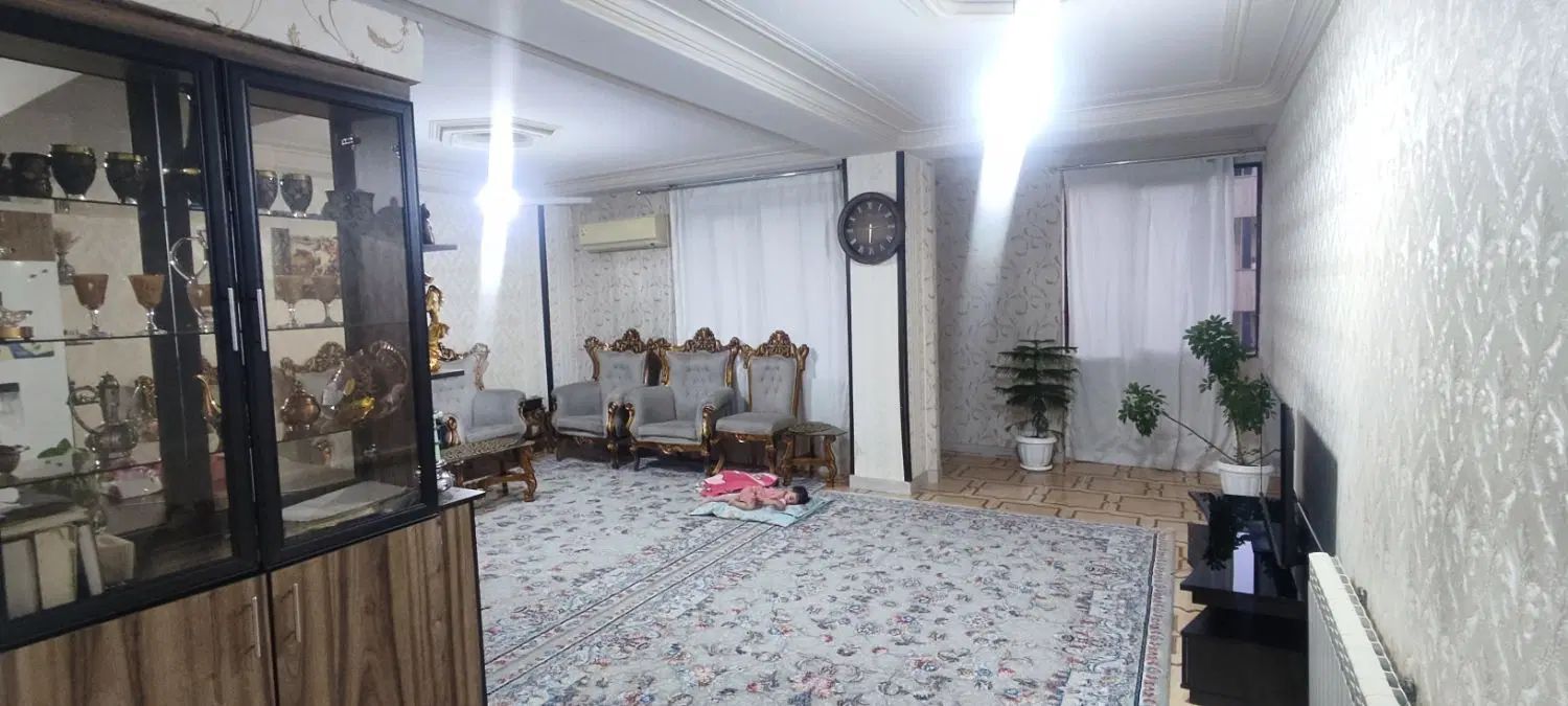 98متر قیمت مناسب شهرداری|فروش آپارتمان|کرج, شهرک جهان آرا|دیوار