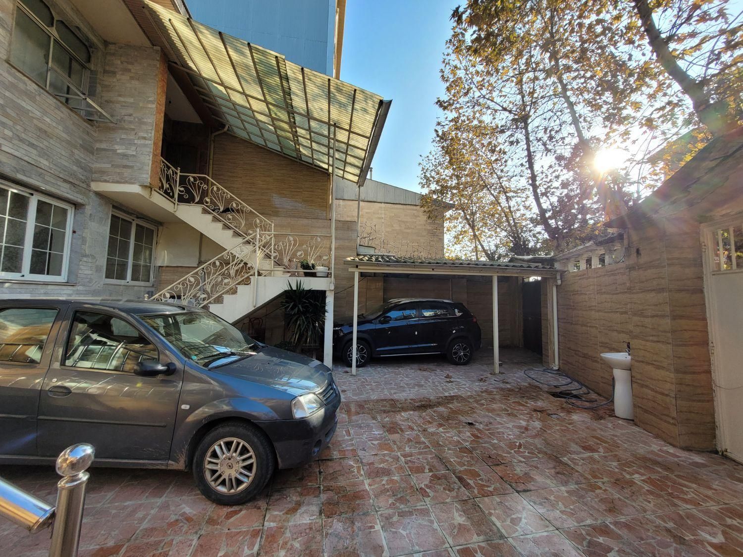 ۲طبقه۲واحدیکجا ۲۶۰متر/منظریه کوچه‌مازیار|فروش خانه و ویلا|رشت, منظریه|دیوار