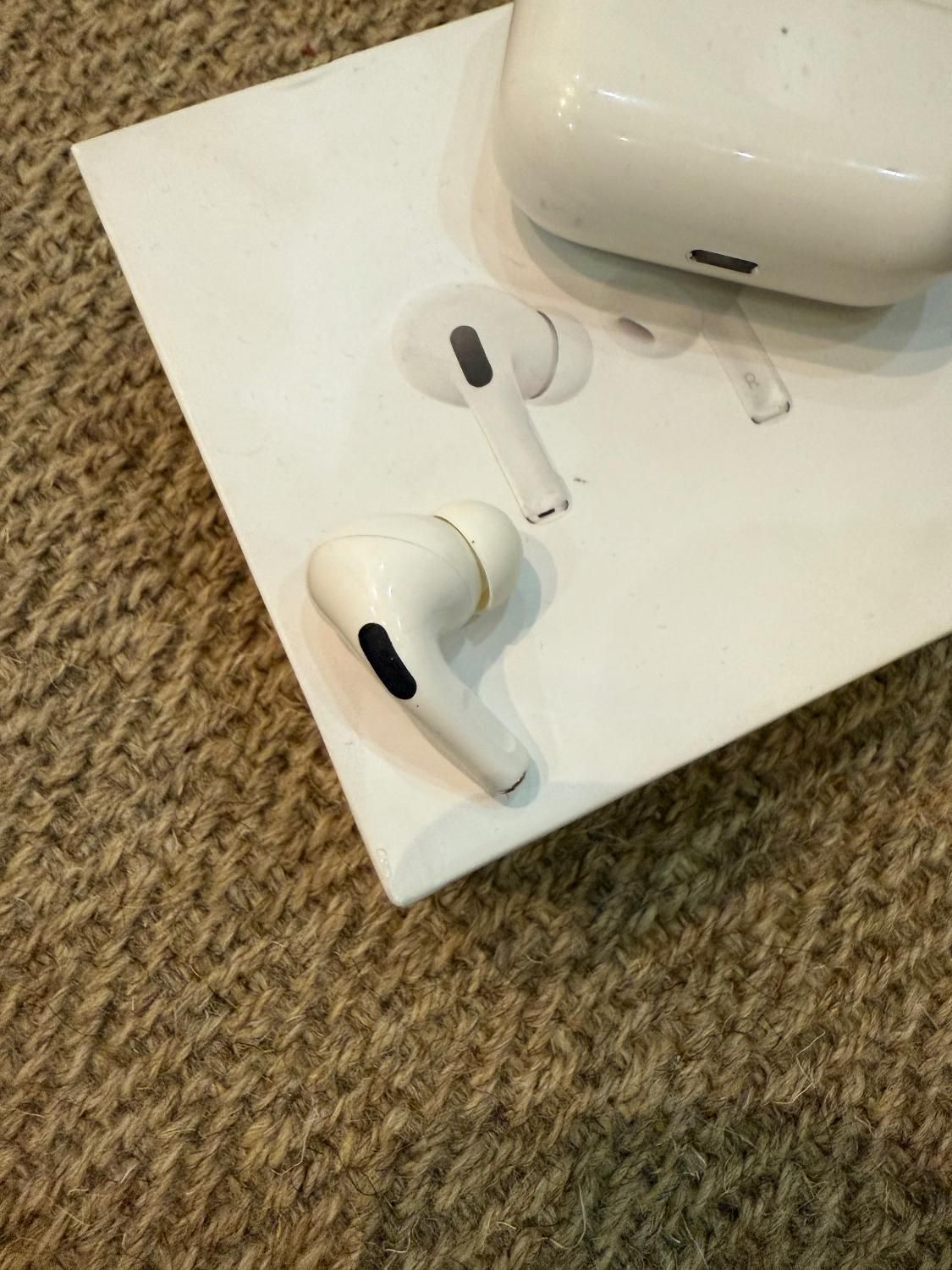 فروش ایرپاد راست Apple AirPods Pro  اورجینال|لوازم جانبی موبایل و تبلت|تهران, آرژانتین|دیوار