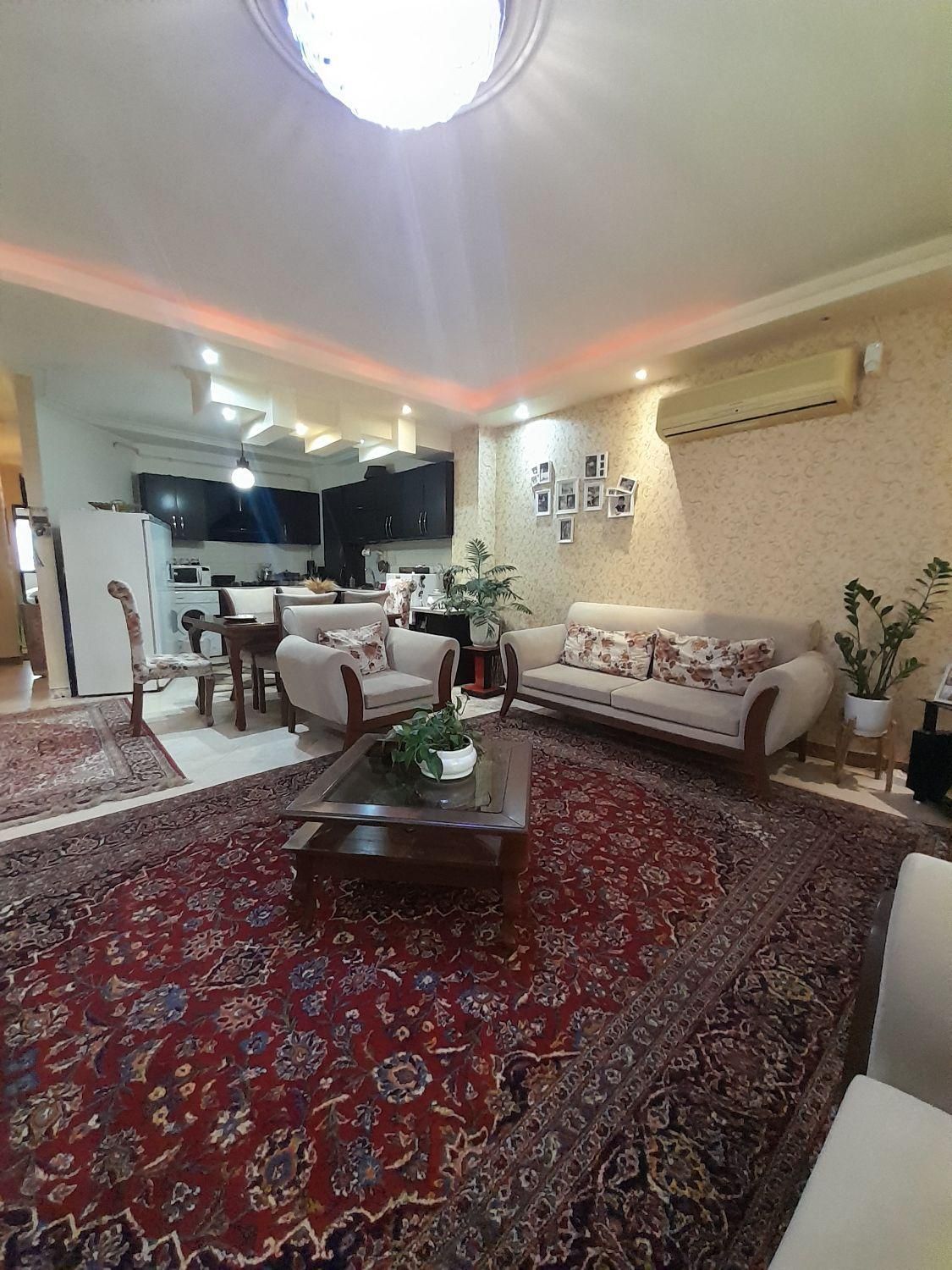 آپارتمان ۱۰۶متری ۲خوابه فول در کوچه کاج رودباری|فروش آپارتمان|رشت, رودباری|دیوار