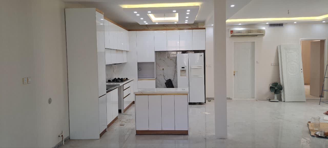 ساخت کابینت کمد دیواری درب چوبی|خدمات پیشه و مهارت|قم, بنیاد|دیوار