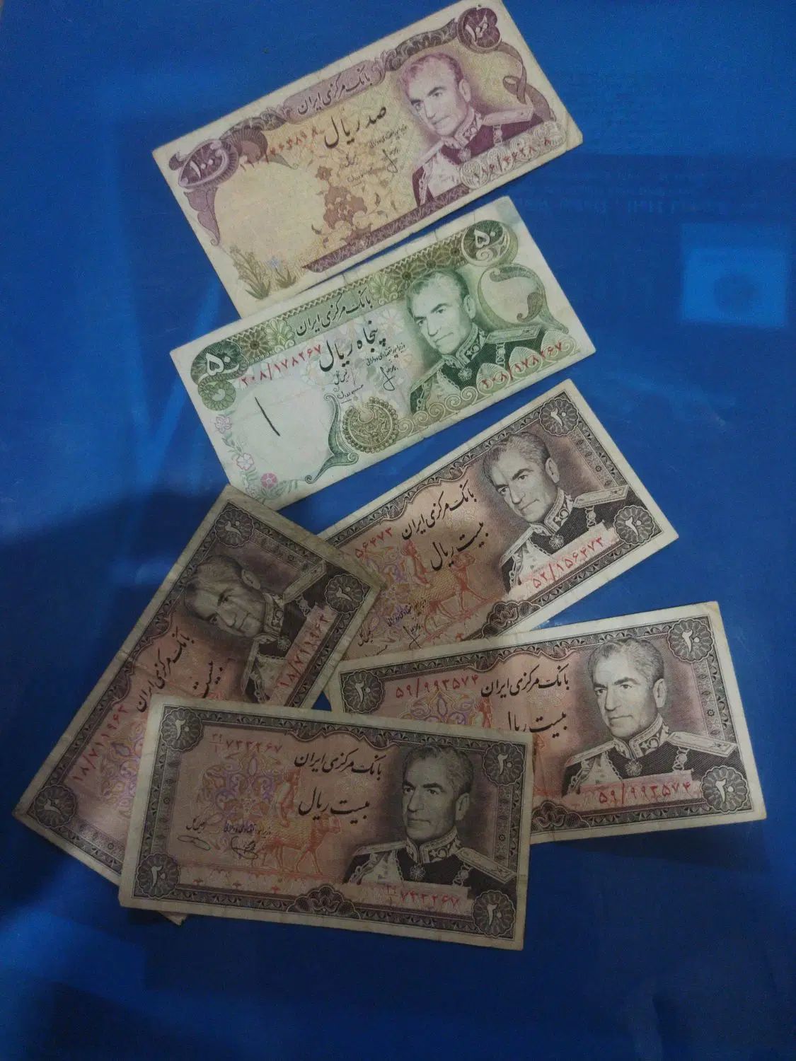 سکه و اسکناس|کلکسیون سکه، تمبر، اسکناس|کرج, کلاک بالا|دیوار
