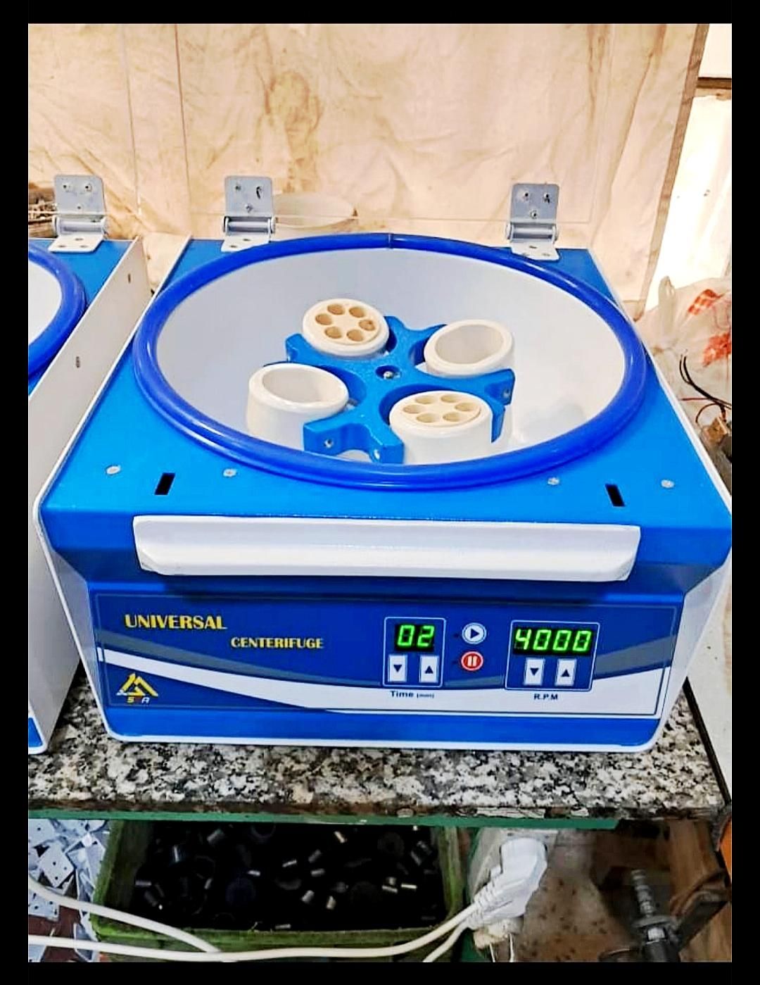 سانتریفیوژ یونیورسال برندسهند آزمایشگاه و PRP|پزشکی|تهران, جیحون|دیوار