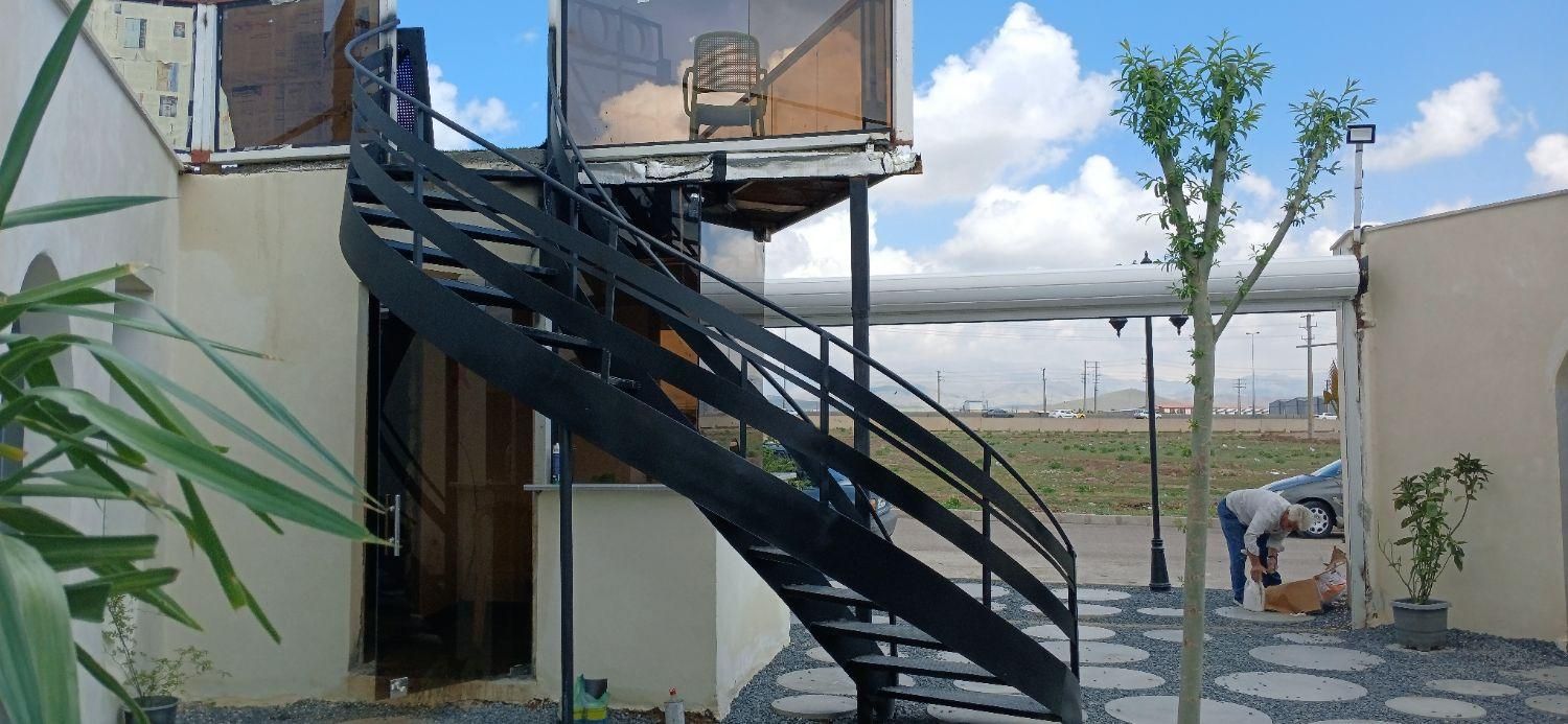 پله پیچ فلزی|خدمات پیشه و مهارت|قزوین, |دیوار