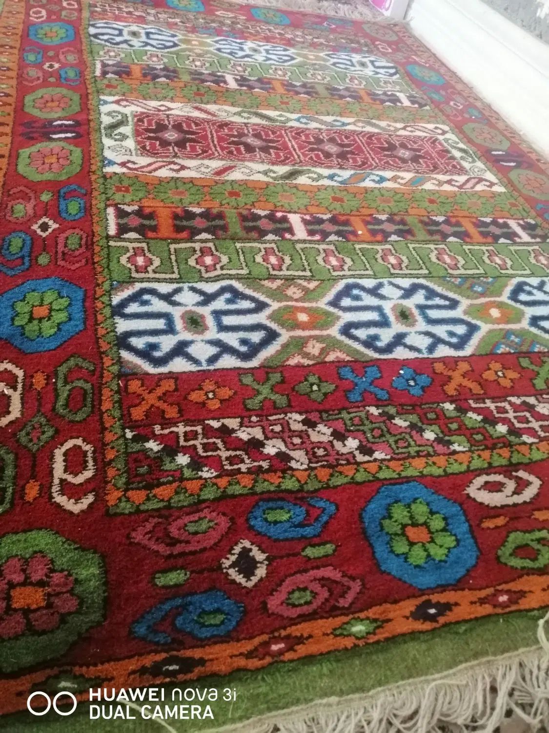 قالیچه فوق‌العاده زیبا نویه نو|فرش|تهران, آرژانتین|دیوار