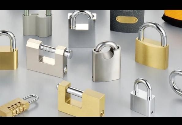 کلید سازی باز کردن قفل شبانه روزی|خدمات پیشه و مهارت|خرمآباد, |دیوار