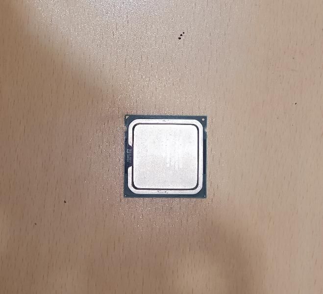 CPU intel E5300 سی پی یو|قطعات و لوازم جانبی رایانه|شهریار, |دیوار