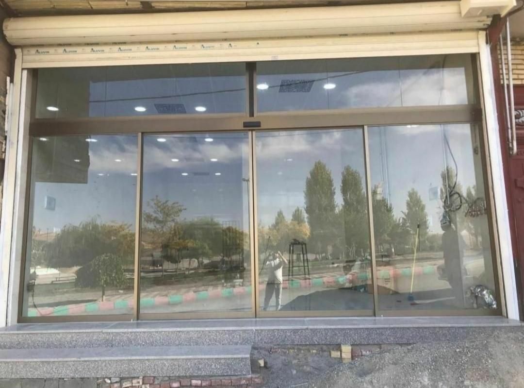 تاچ سکوریت، نمایندگی انواع شیشه های سکوریت|خدمات پیشه و مهارت|سنندج, |دیوار
