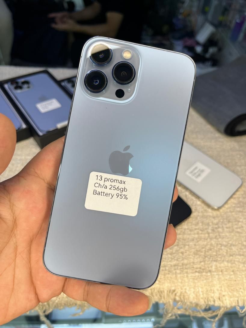 اپل iPhone 13 Pro Max با حافظهٔ ۲۵۶ گیگابایت|موبایل|اهواز, ۳۰ متری|دیوار
