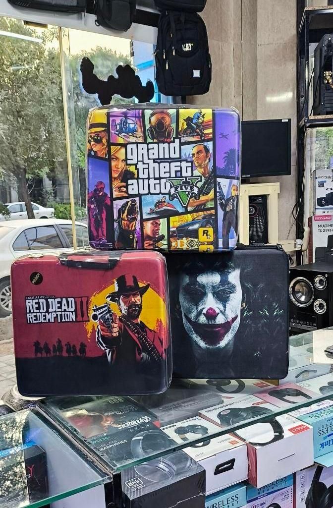 دسته ps5 دسته ps4 شارژر کیف تجهیزات کنسول|کنسول، بازی ویدئویی و آنلاین|ساوه, |دیوار