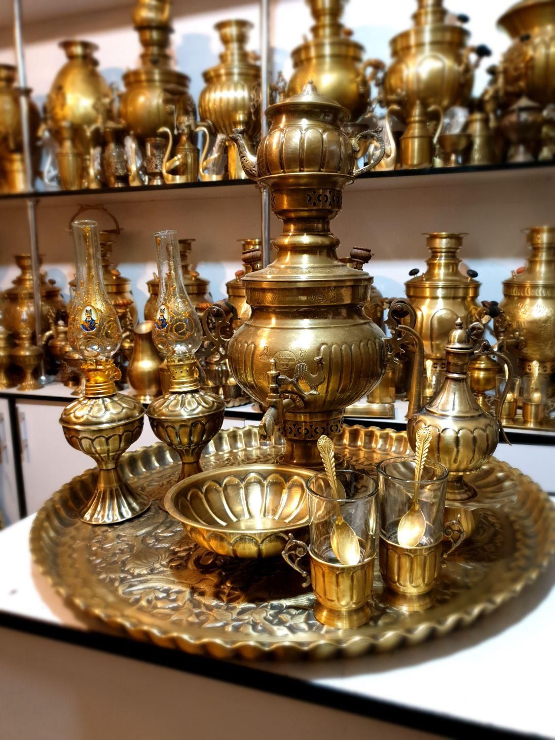 vli سماور ذغالی c4 منقل برنجی d5 مسی گازی زغالی|صنایع دستی و سایر لوازم تزئینی|اصفهان, دستگرده|دیوار