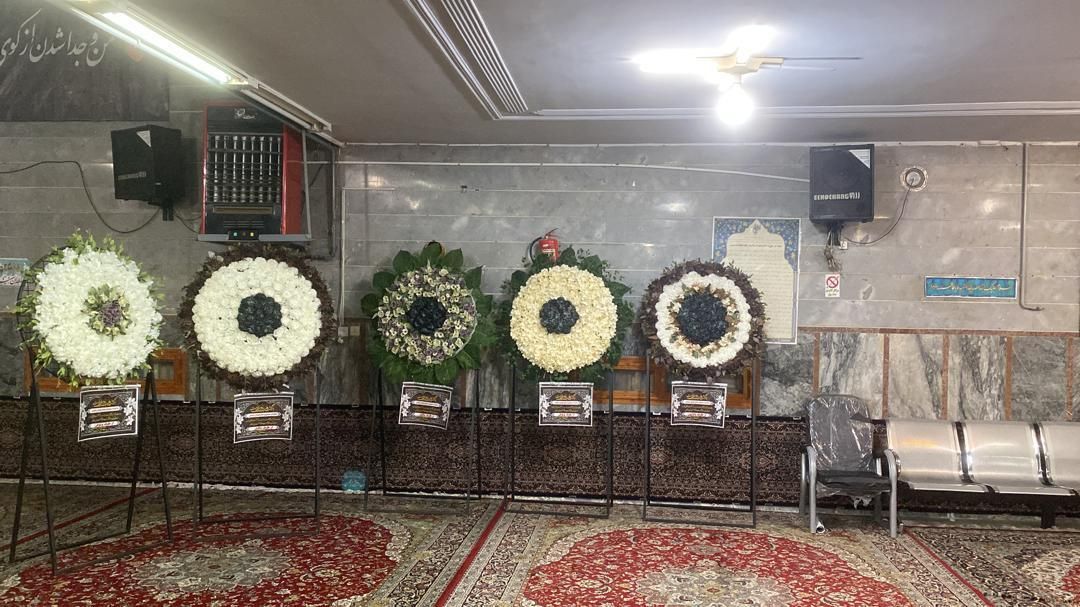 خیریه امام هادی|گل مصنوعی|تهران, نازی‌آباد|دیوار