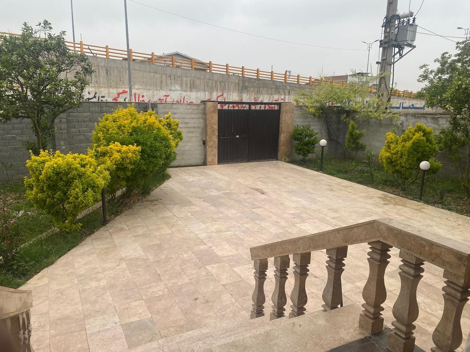 ویلا سه خواب استخردار با بیلیارد و چمن مصنوعی|اجارهٔ کوتاهمدت ویلا و باغ|قائمشهر, |دیوار