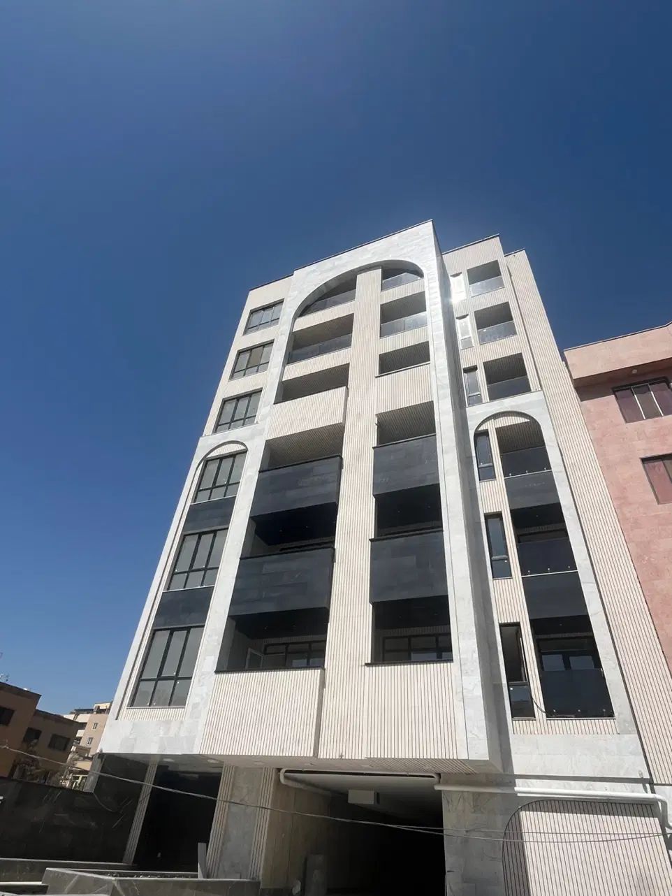 120متر آپارتمان سنددار/سازه مدرن/تاپ لوکیشن/ 3خواب|فروش آپارتمان|کرج, گلشهر|دیوار