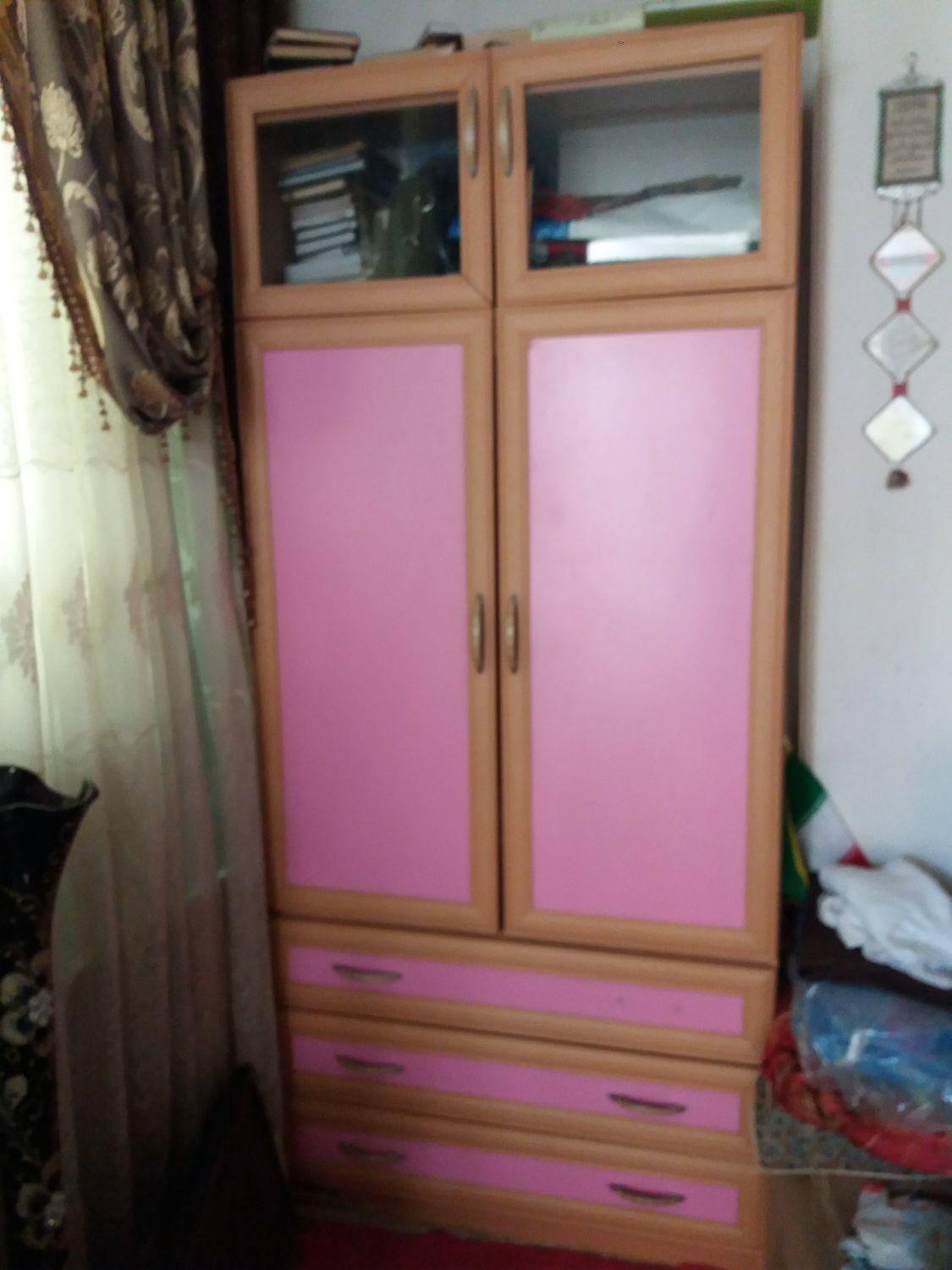 کمد لباس، رگال جادار و کشوهای بزرگ|جاکفشی، کمد، دراور|فردیس, منظریه|دیوار