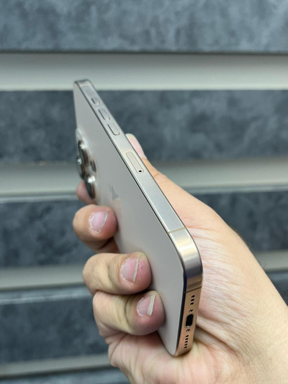 اپل iPhone 16 Pro با حافظهٔ ۱۲۸ گیگابایت|موبایل|اصفهان, مفتح|دیوار