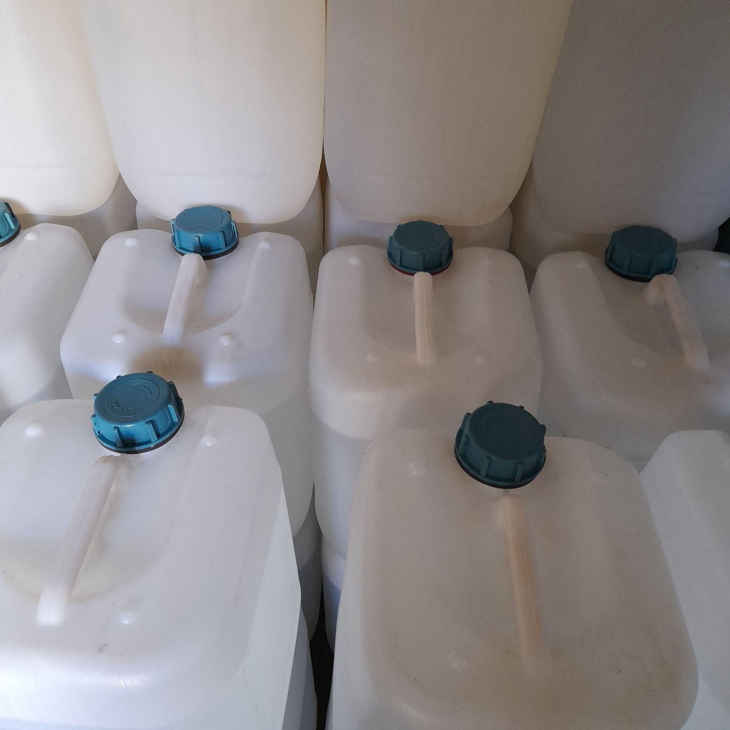 متانول 99/5درصد شفاف(مستقیم از انباردارخرید کنید)|آرایشی، بهداشتی، درمانی|تهران, شهرک آزمایش|دیوار