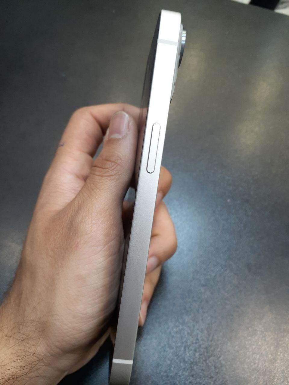 iPhone 13نرمال دوسیمکارت|موبایل|اصفهان, احمدآباد|دیوار
