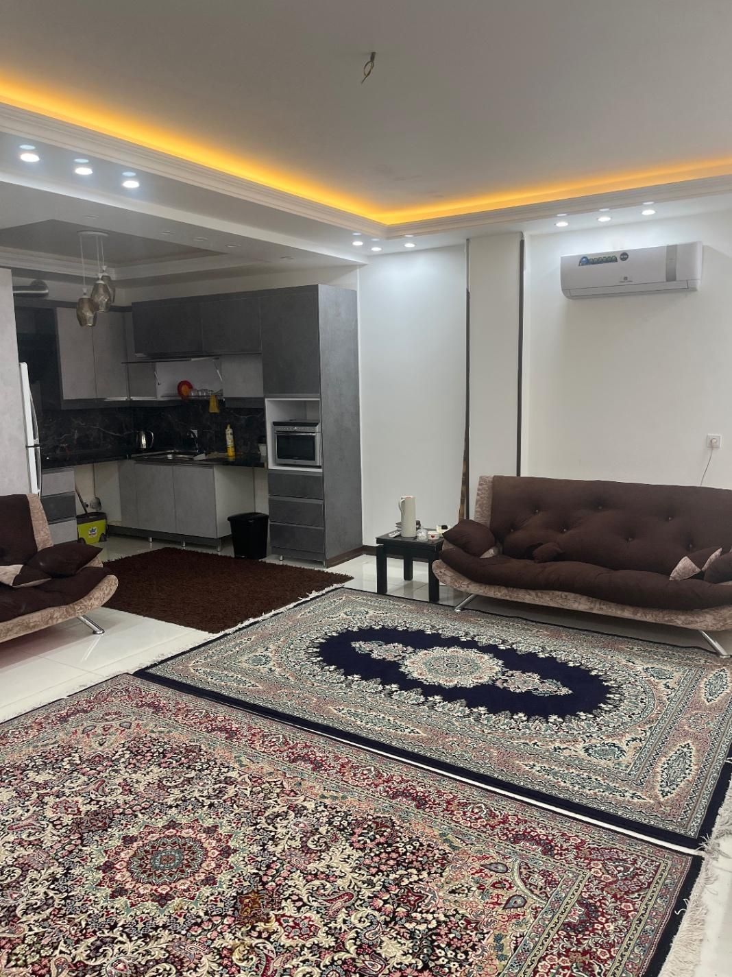 ۲طبقه آپارتمان ویلایی میدان امام حسین آذریزدی|فروش خانه و ویلا|یزد, |دیوار