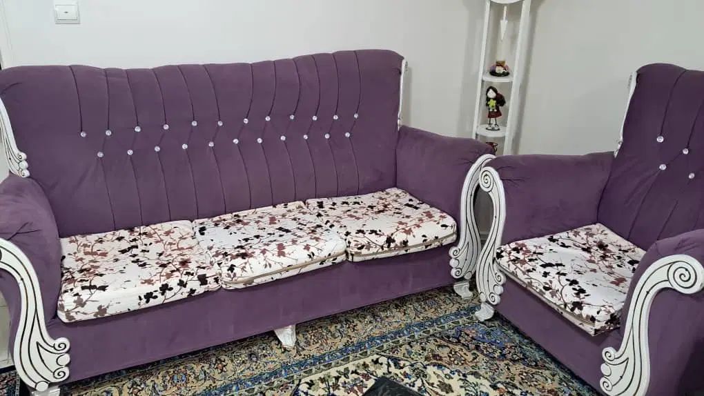 سلام.یک دست مبل راحتی 7نفره دست دوم باقیمت مناسب|مبلمان خانگی و میز عسلی|تهران, تاکسیرانی|دیوار