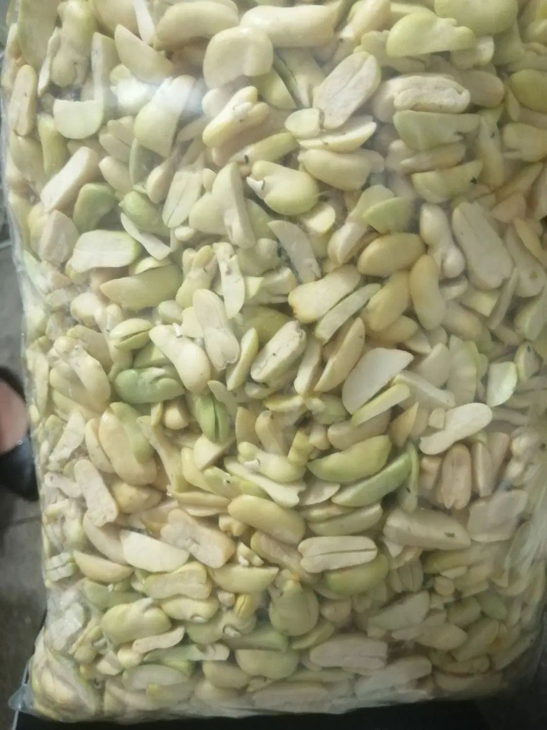 باقالی مخلوط نیشابوری بصورت سبز و زرد قاطی|خوردنی و آشامیدنی|مشهد, نوید|دیوار
