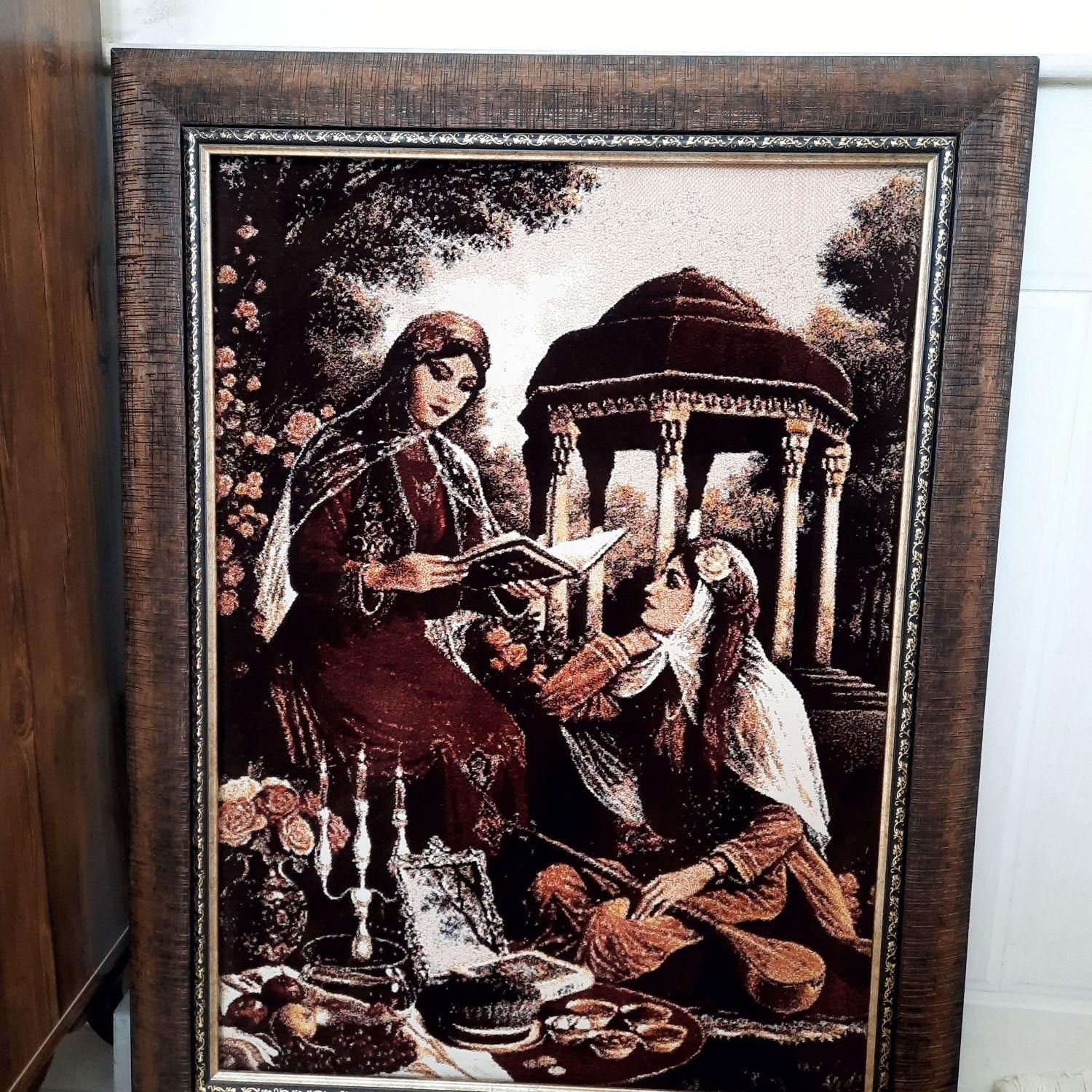 تابلو فرش ومیز عسلی مناسب کادو روز مادر|تابلو فرش|کاشان, فین بزرگ|دیوار