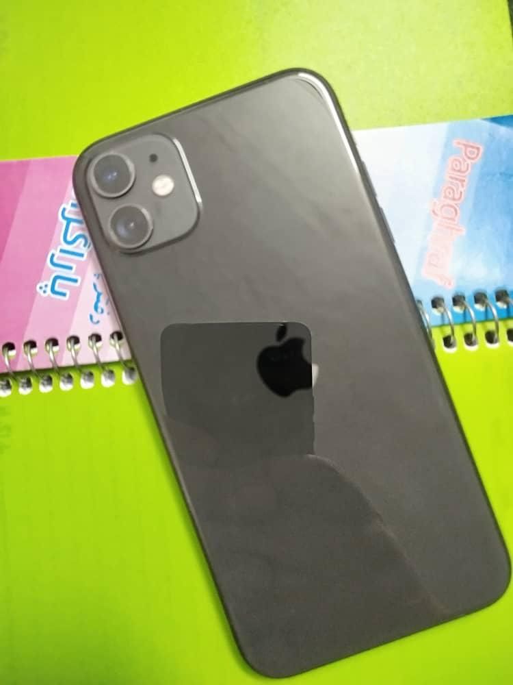 اپل iPhone 11 با حافظهٔ ۶۴ گیگابایت|موبایل|اصفهان, رکن الدوله غربی|دیوار