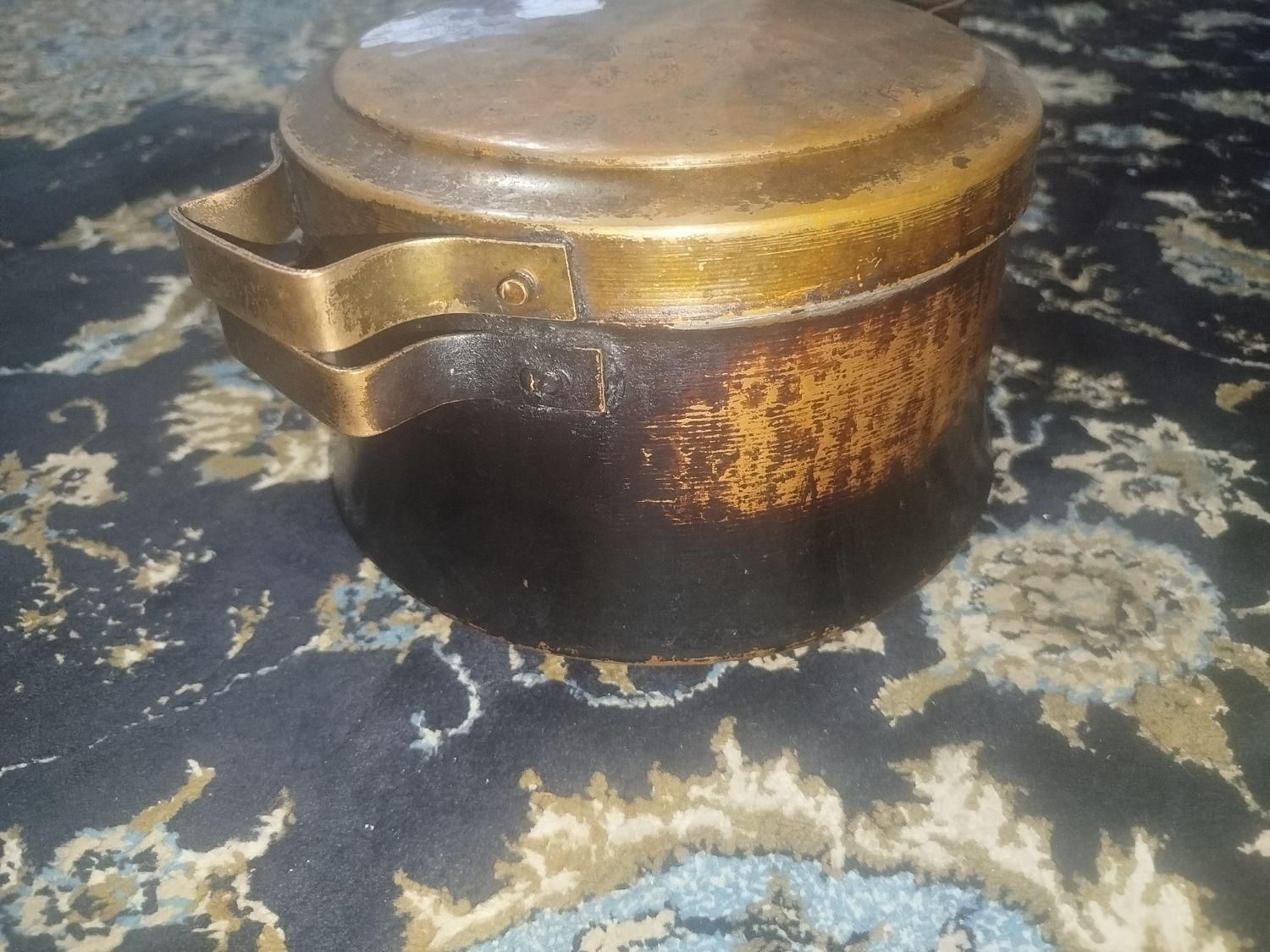 دیگچه مسی قدیمی|ظروف پخت‌وپز|کرمان, |دیوار