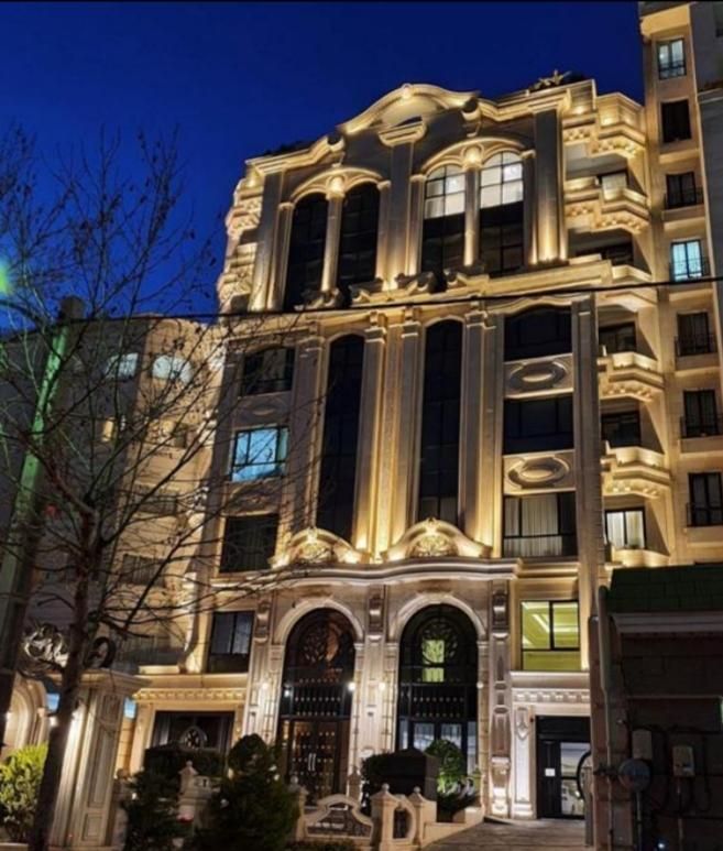 آپارتمان ۲۴۰ متر سازه لوکس+تاپ لوکیشن+معاوضه|فروش آپارتمان|کرج, عظیمیه|دیوار