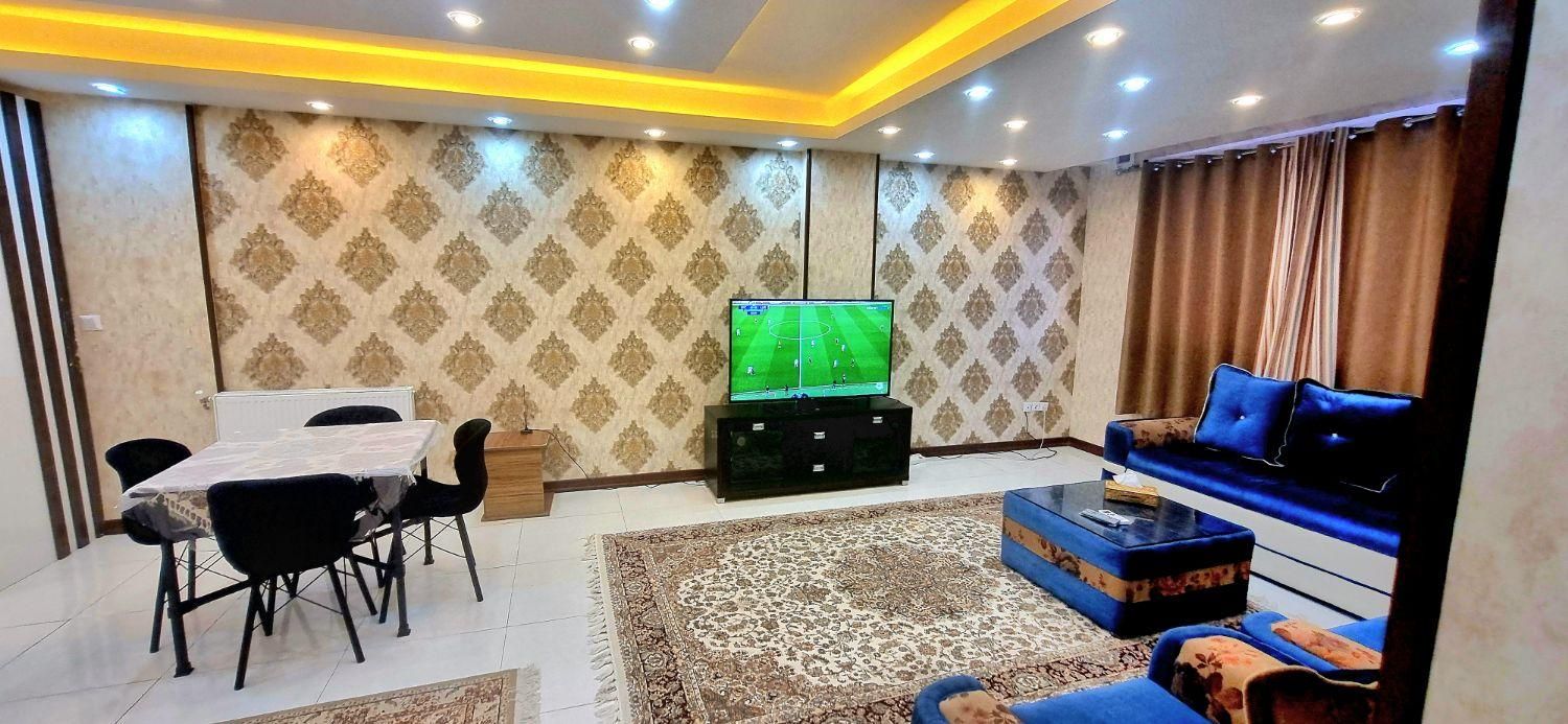 منزل آپارتمان مبله ، شیک و نوساز با تمامی امکانات|اجارهٔ کوتاهمدت آپارتمان و سوئیت|شیراز, شهرک فرهنگیان|دیوار