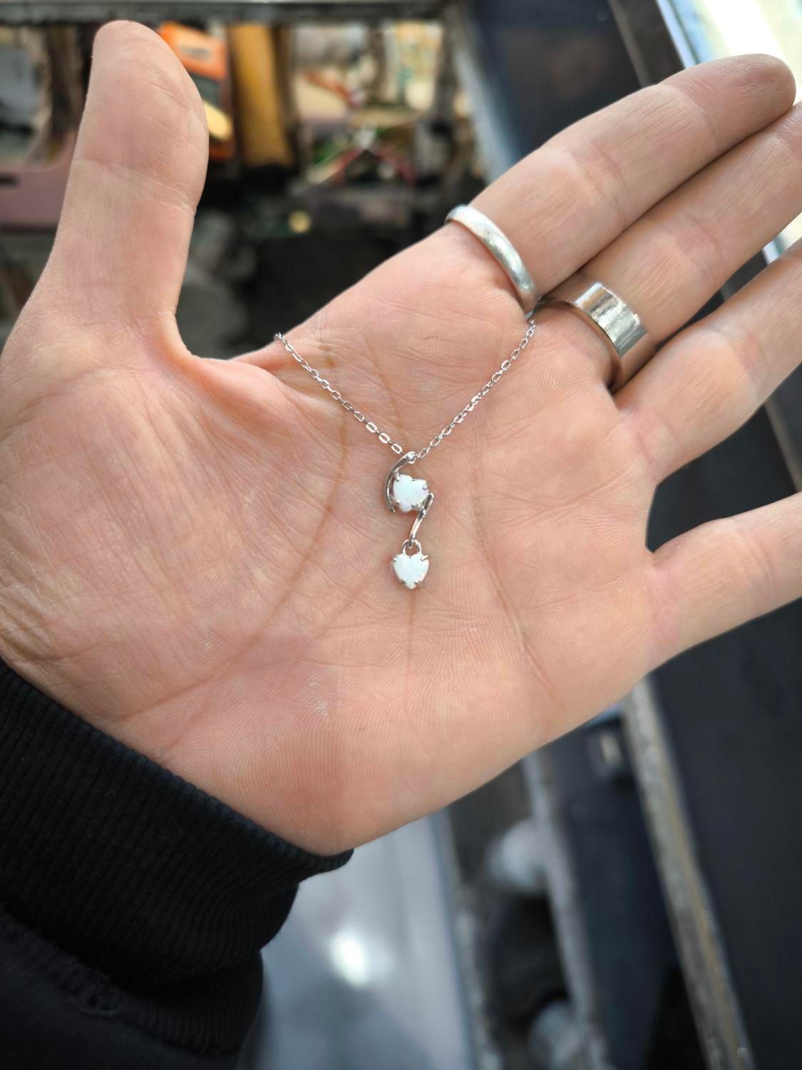 پلاک گردنی و زنجیر نقره ۹۲۵|جواهرات|شیراز, شاهچراغ|دیوار