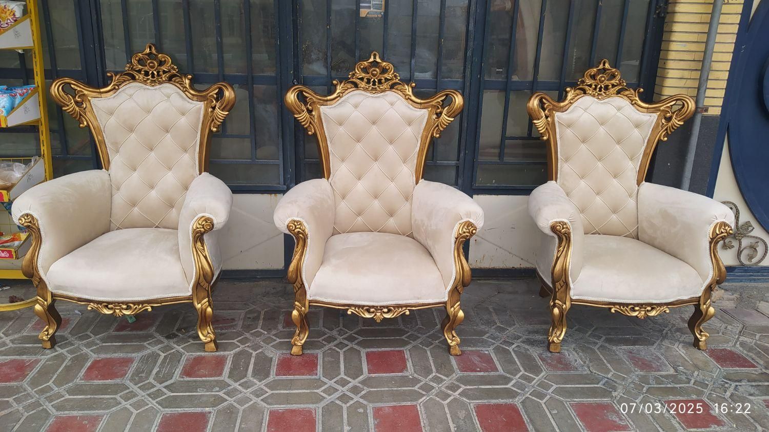 تعمیرات مبل|خدمات پیشه و مهارت|لنجان, |دیوار