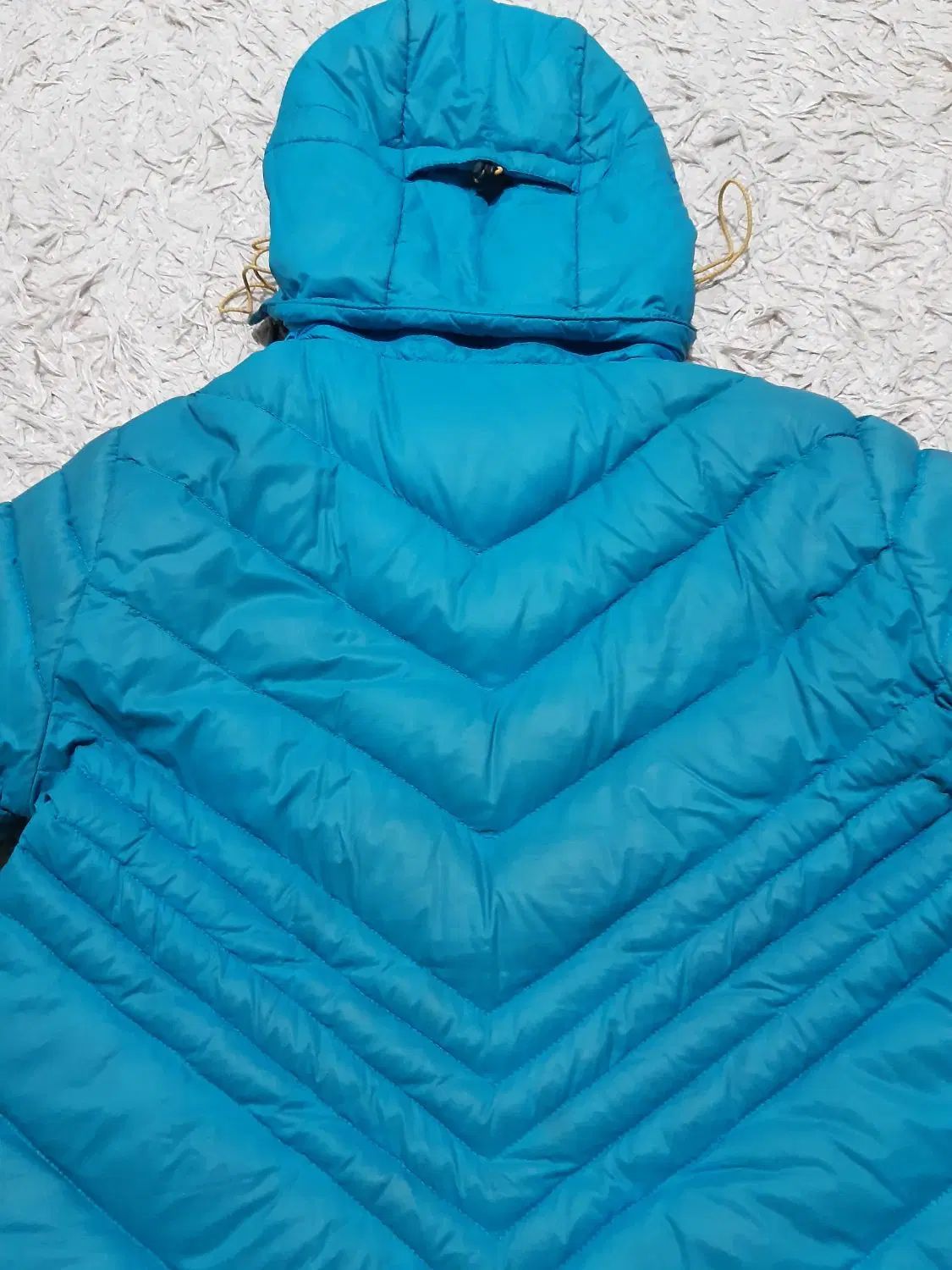 کاپشن پر mountain hard wear|کوهنوردی و کمپینگ|تهران, زرگنده|دیوار