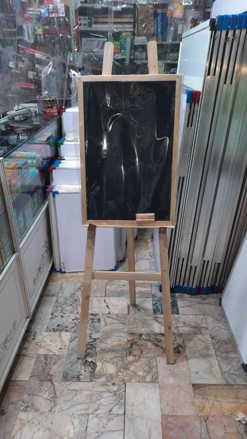 تخته سیاه به همراه سه پایه نقاشی تخته وایت برد سه|لوازم التحریر|مشهد, هفده شهریور|دیوار
