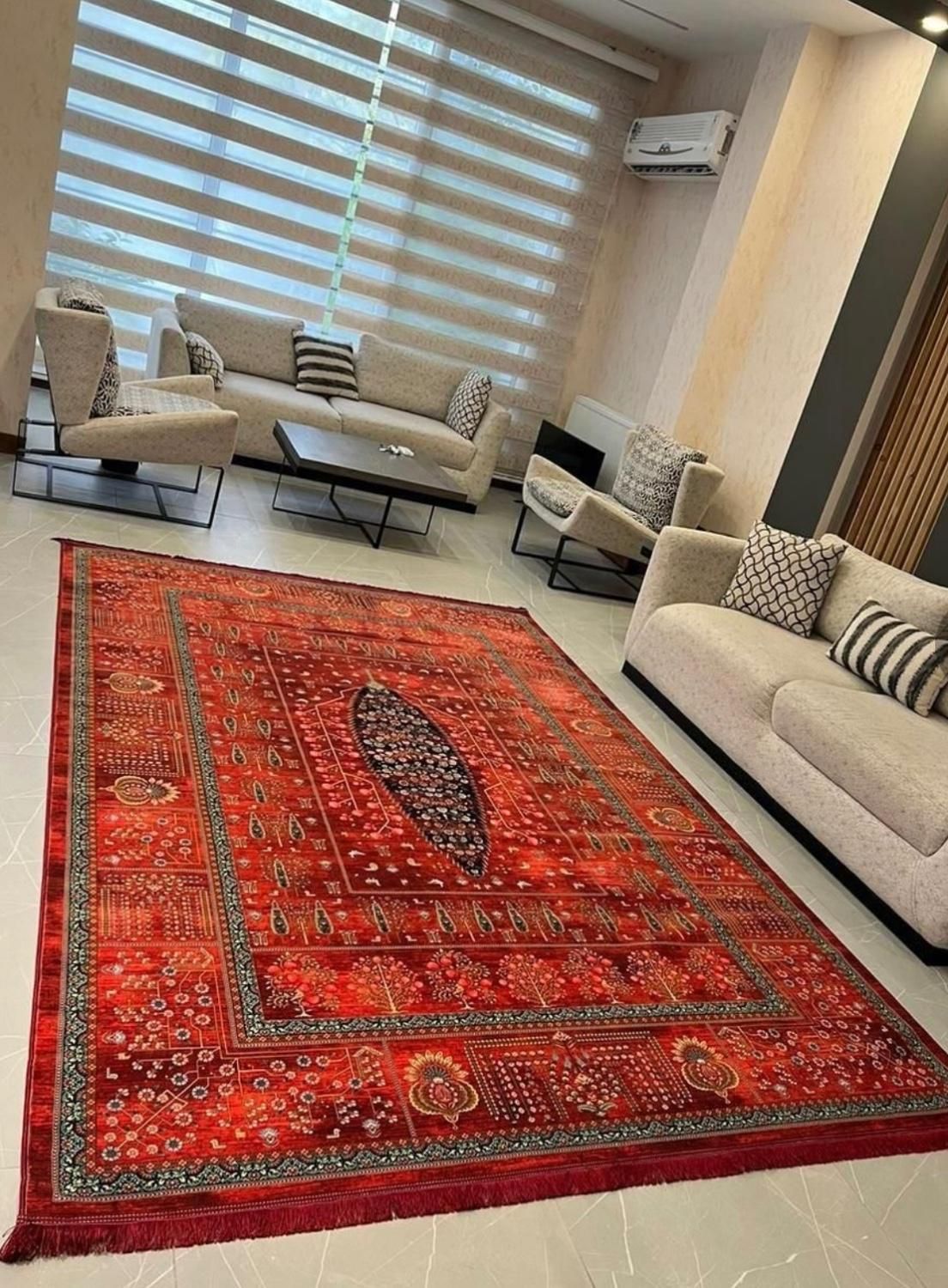 فرش طرح طاووس|فرش|شیراز, فرگاز|دیوار