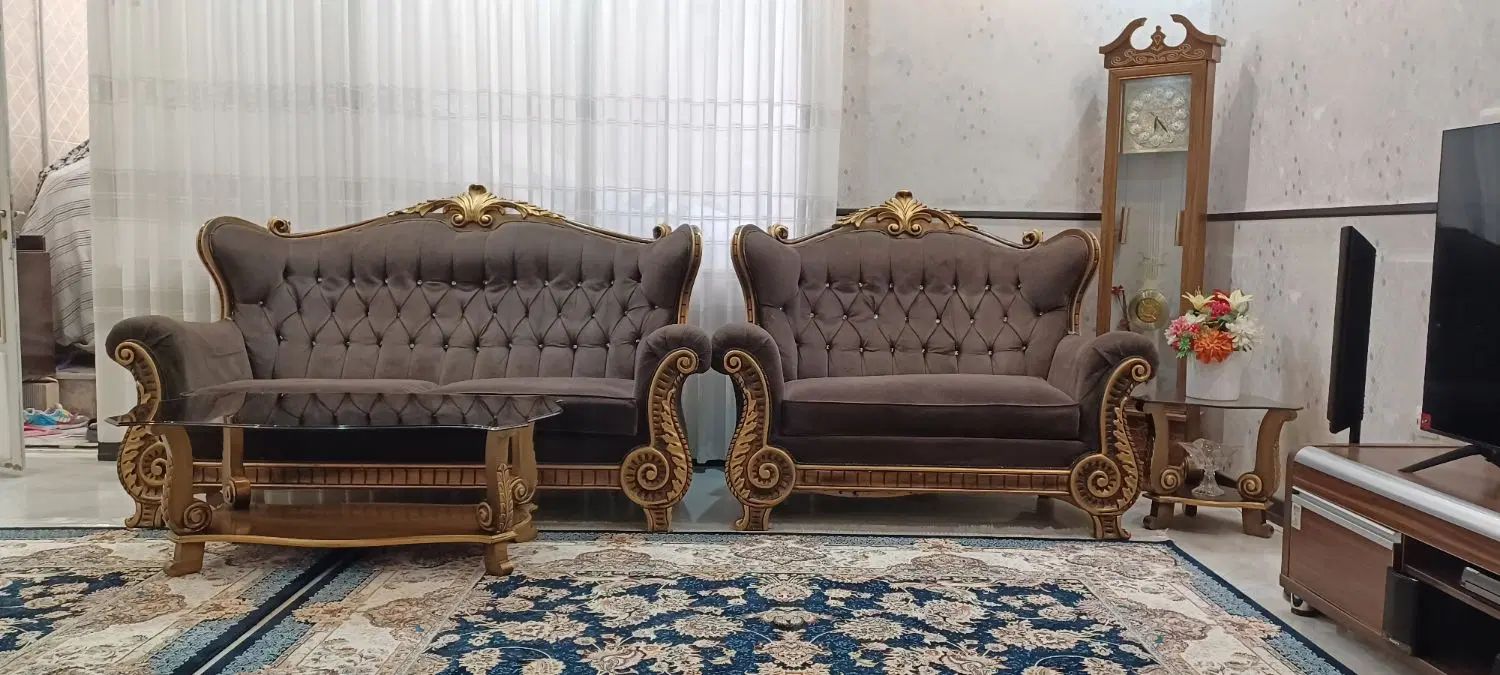 مبل ۷نفره|مبلمان خانگی و میز عسلی|اصفهان, بهرام‌آباد|دیوار
