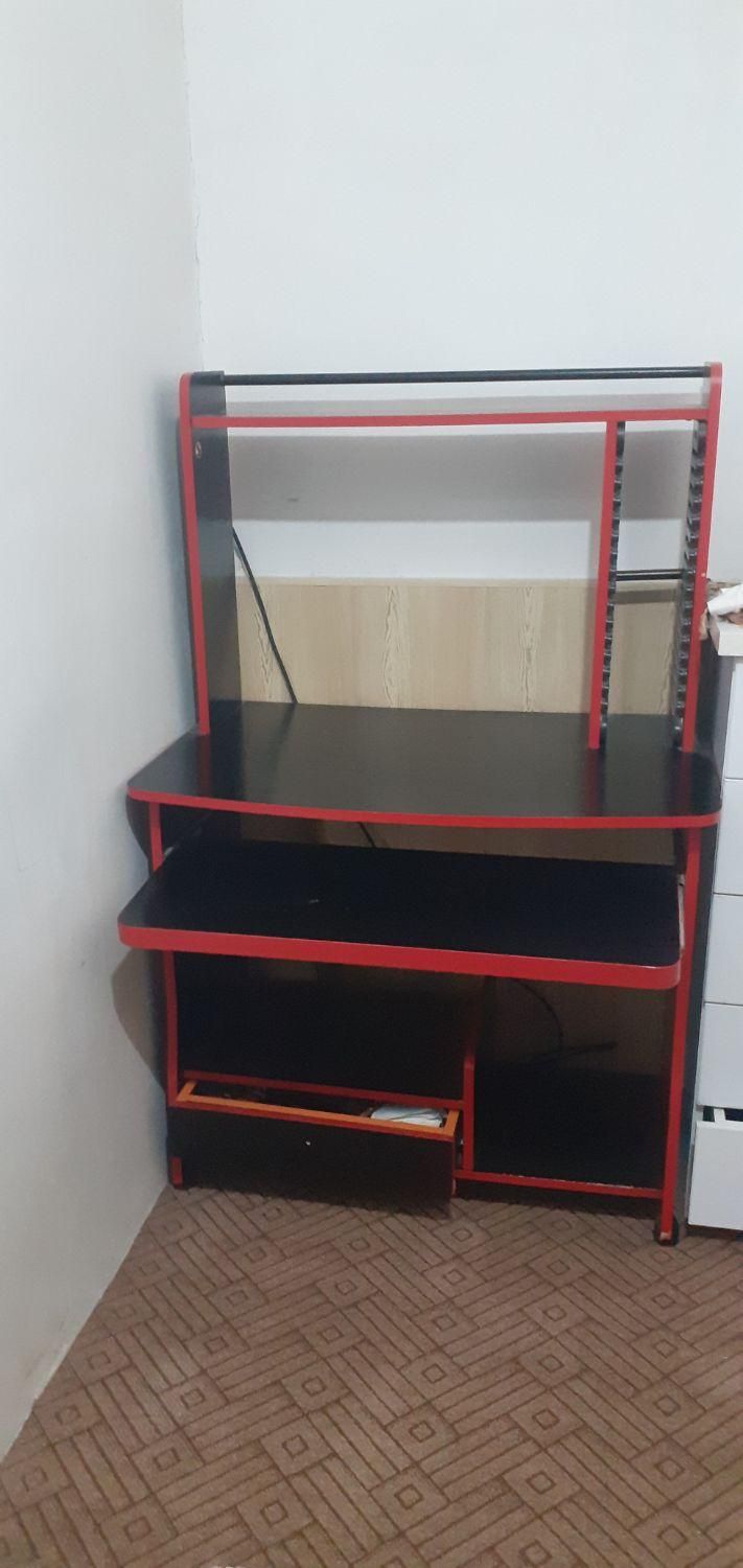 میز کامپیوتر قیمت مناسب|میز تحریر و کامپیوتر|آق قلا, |دیوار