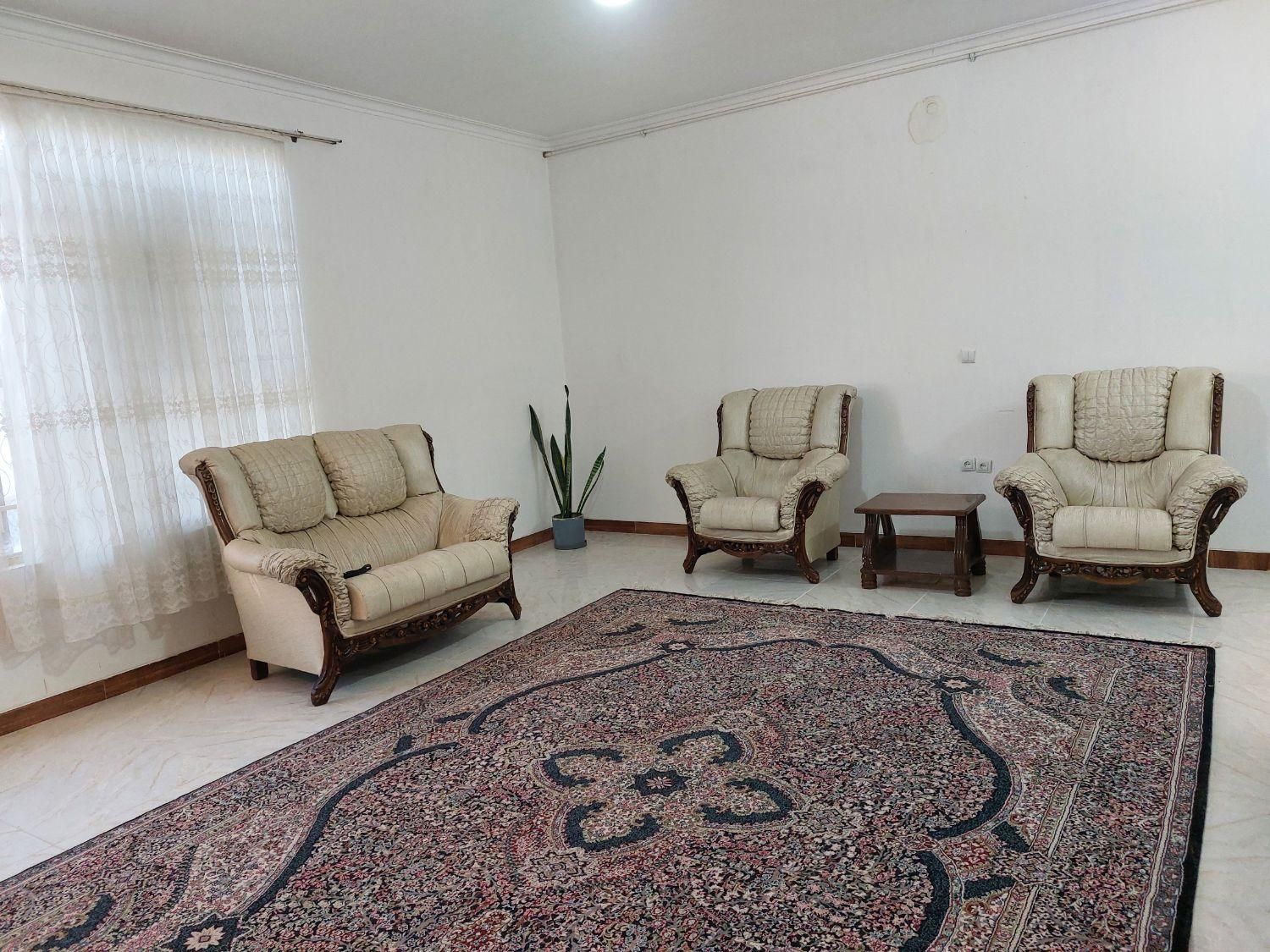 اجاره ویلا باغ هفت باغ کد ۰۳|اجارهٔ کوتاهمدت ویلا و باغ|کرمان, |دیوار