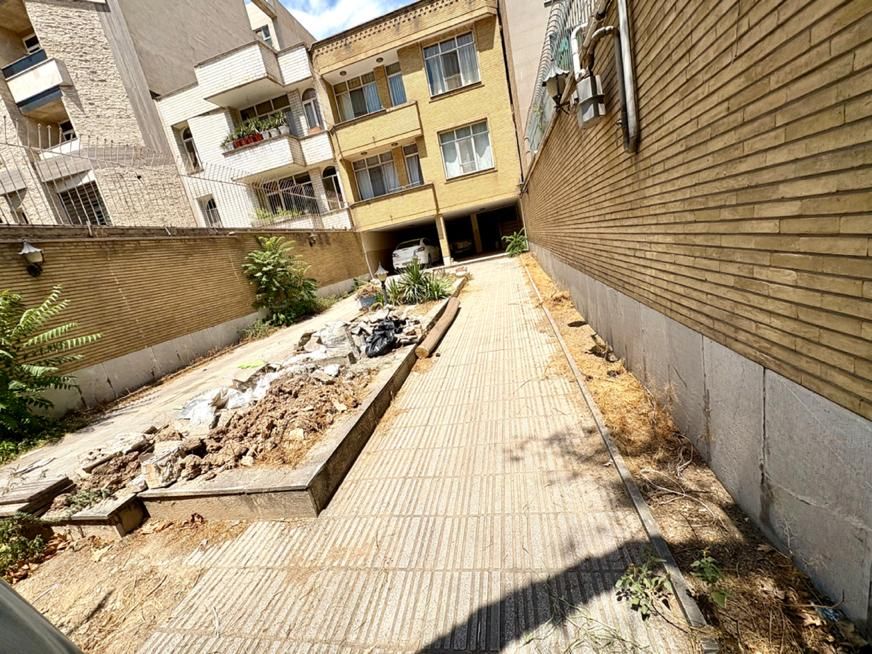 ۳۰۰ متر دربستی غرب باقری|اجارهٔ خانه و ویلا|تهران, علم و صنعت|دیوار