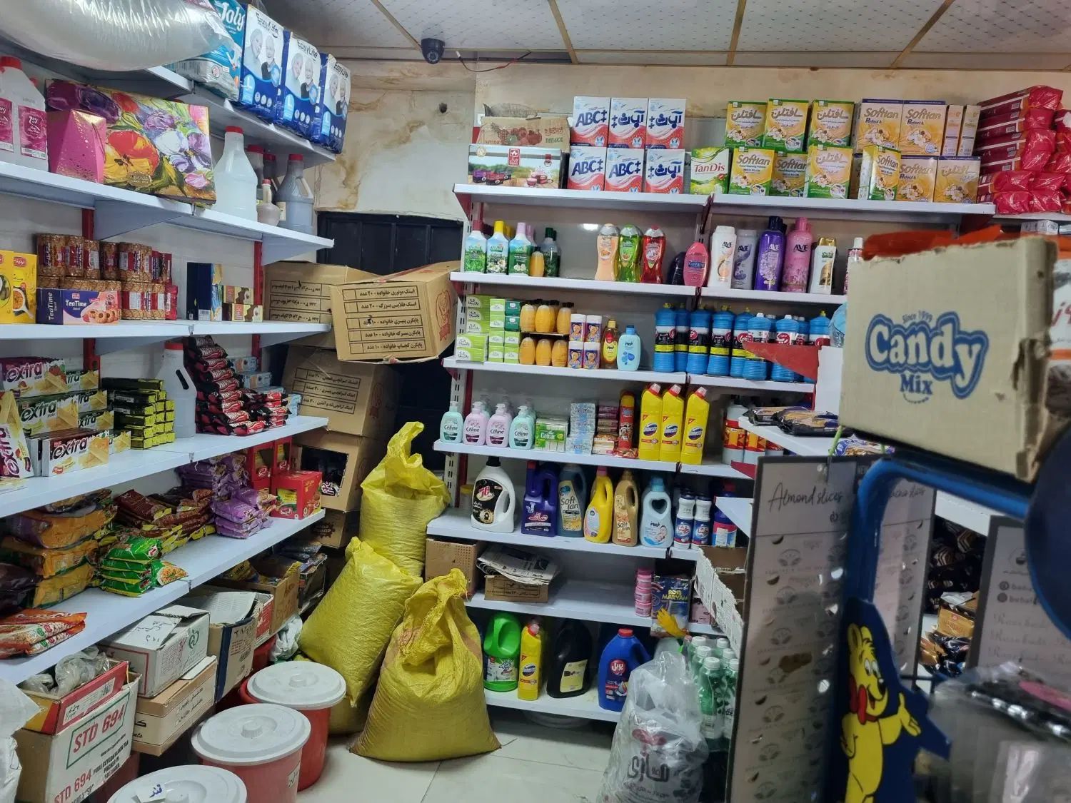 یه سوپر مارکت|اجارهٔ مغازه و غرفه|کرج, حصار|دیوار