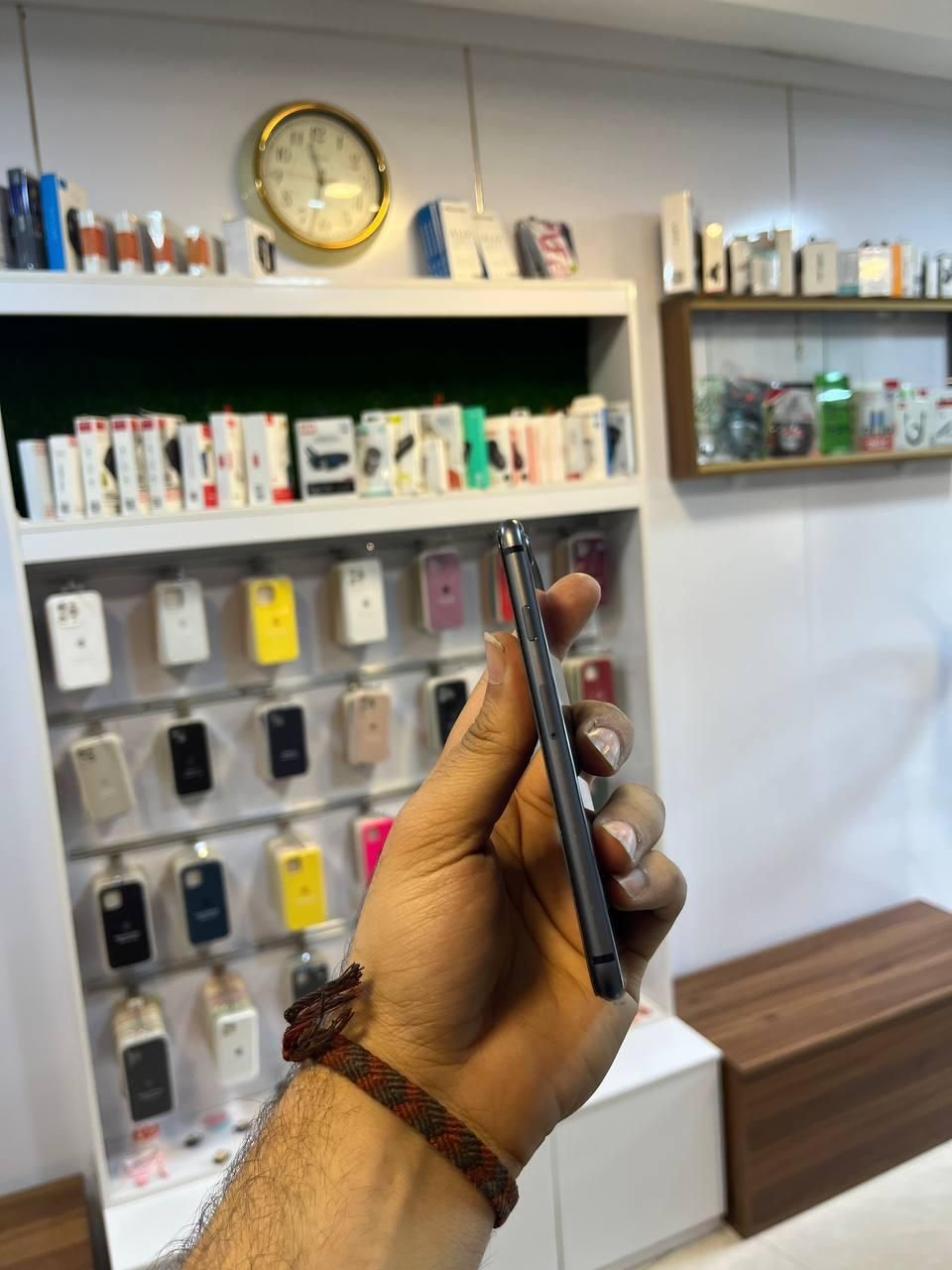 گوشی اپل IPhone 8 حافظه ۶۴ گیگ|موبایل|رشت, منظریه|دیوار