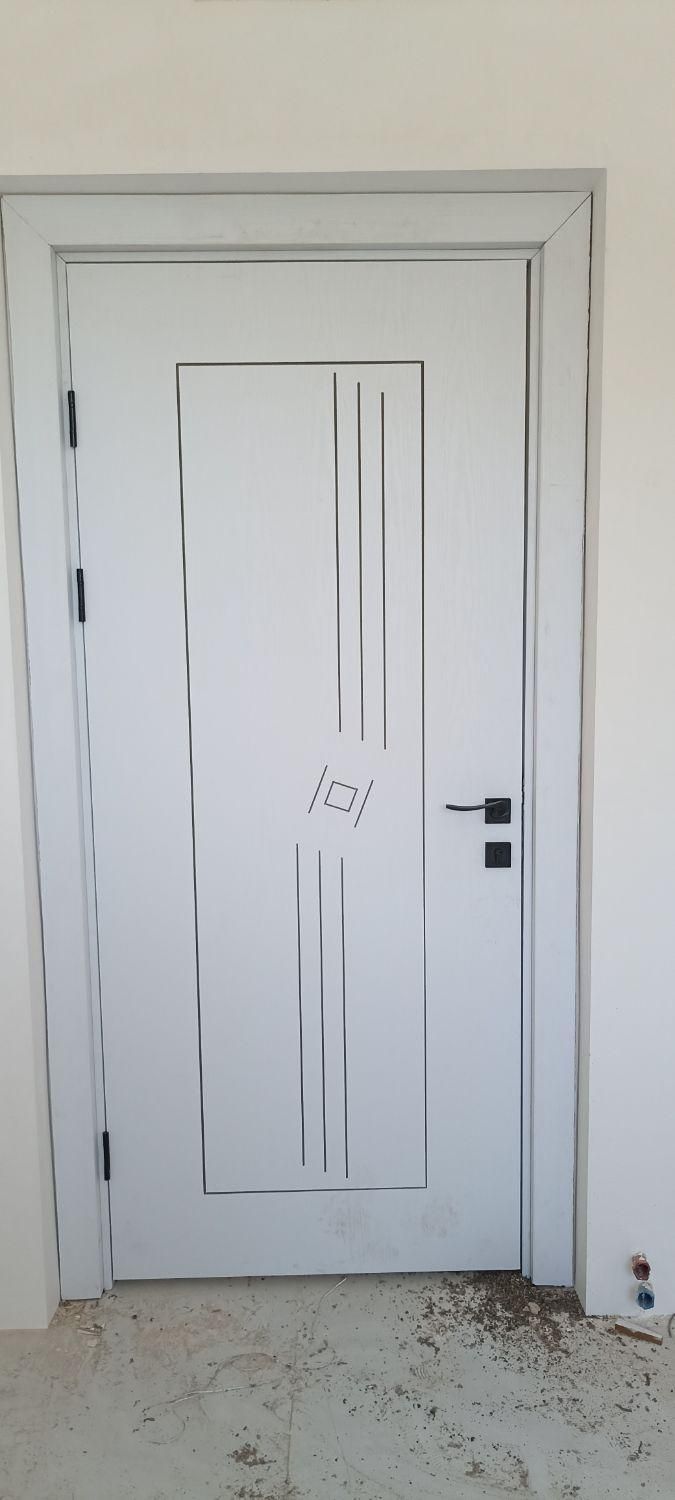 نصاب درب ضدسرقت و چوبی|خدمات پیشه و مهارت|بیرجند, |دیوار