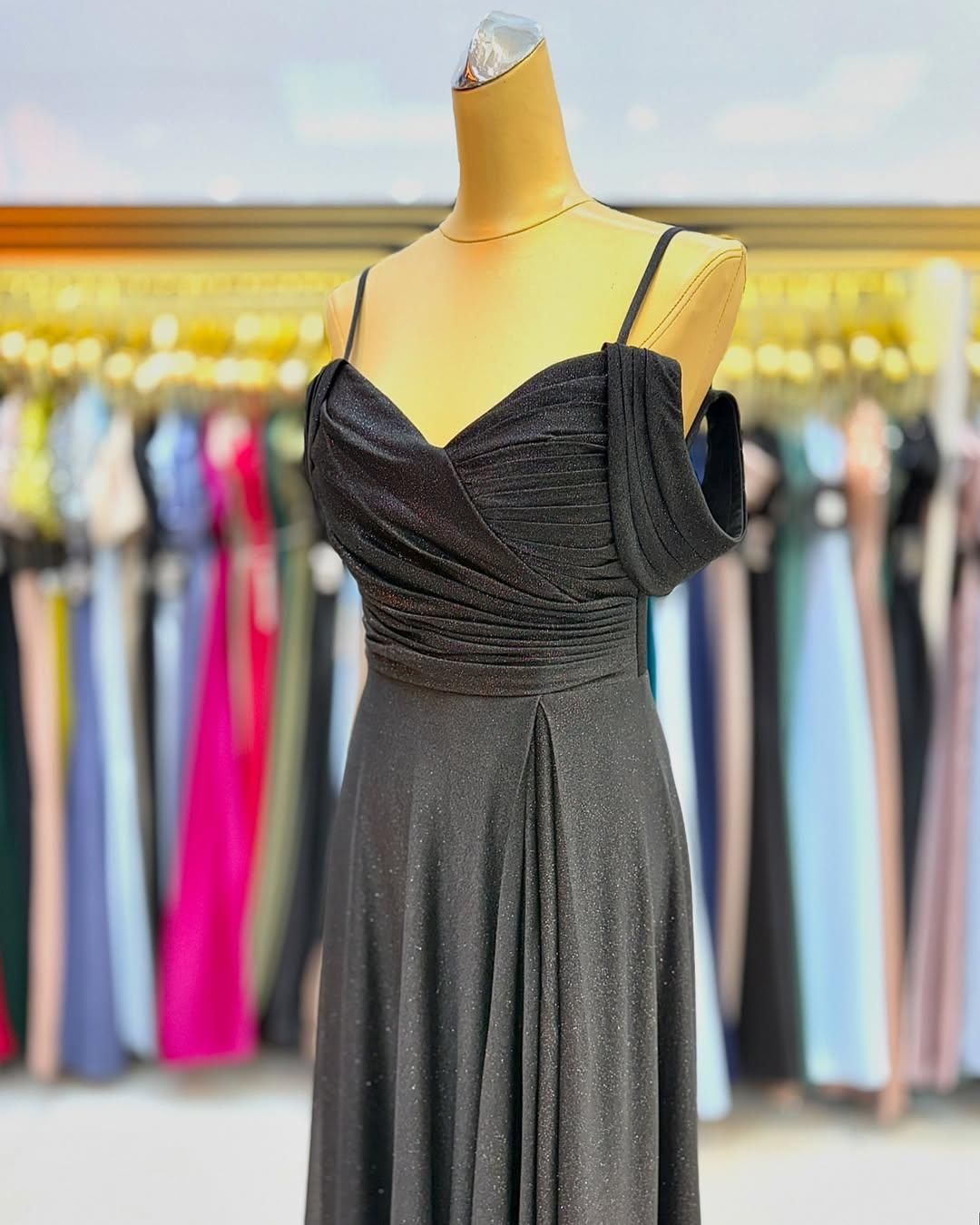 اجاره لباس مجلسی با تخفیف ویژه50%|لباس|بیرجند, |دیوار