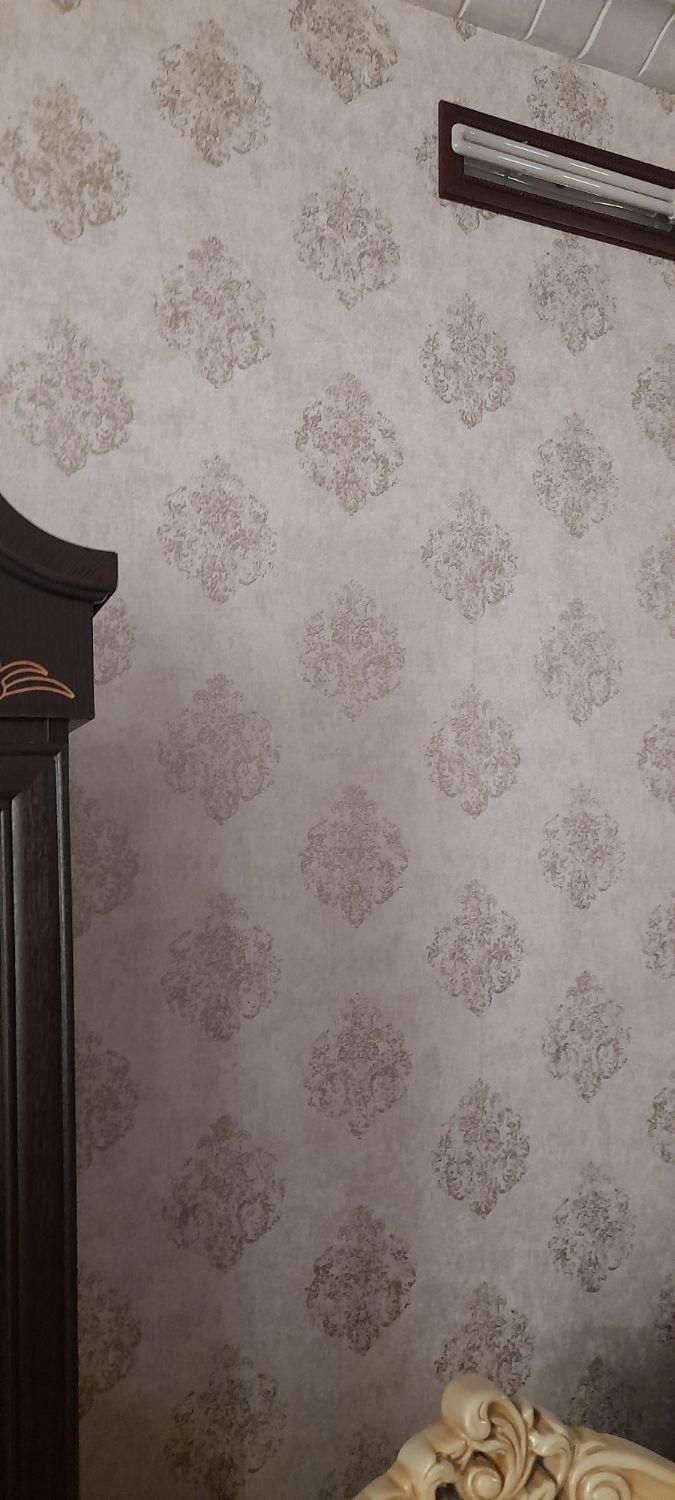 نصب کاغذدیواری برای کسانی که کاغذدیواری دارند|خدمات پیشه و مهارت|دلیجان, |دیوار