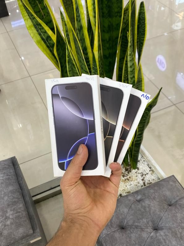 بدون ریجستر خوش قیمتIphon16pro باحافظه ۱۲۸گیگ|موبایل|اصفهان, مفتح|دیوار