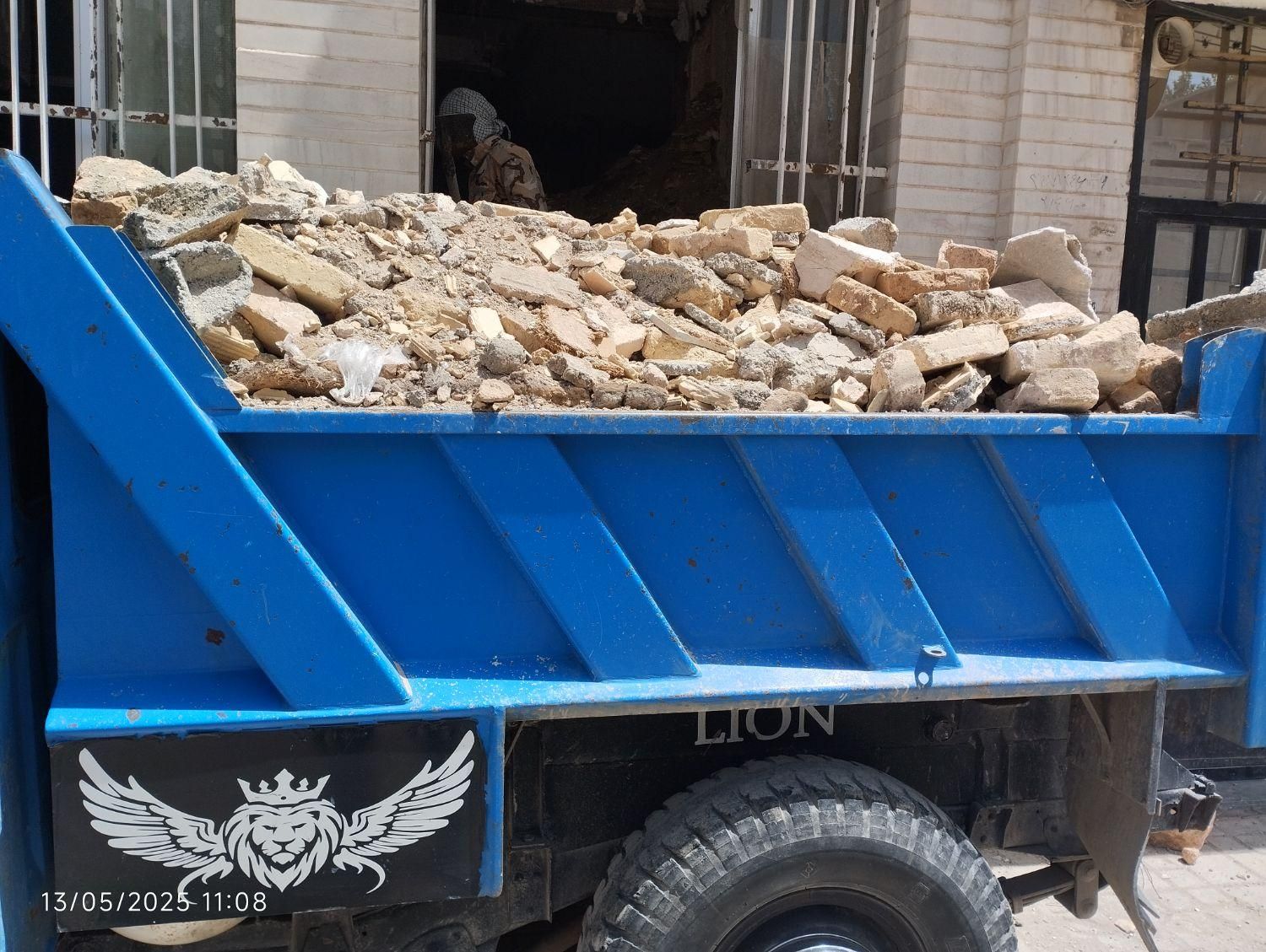 حمل نخاله و تخریب ساختمانی|خدمات حمل و نقل|کرمانشاه, |دیوار