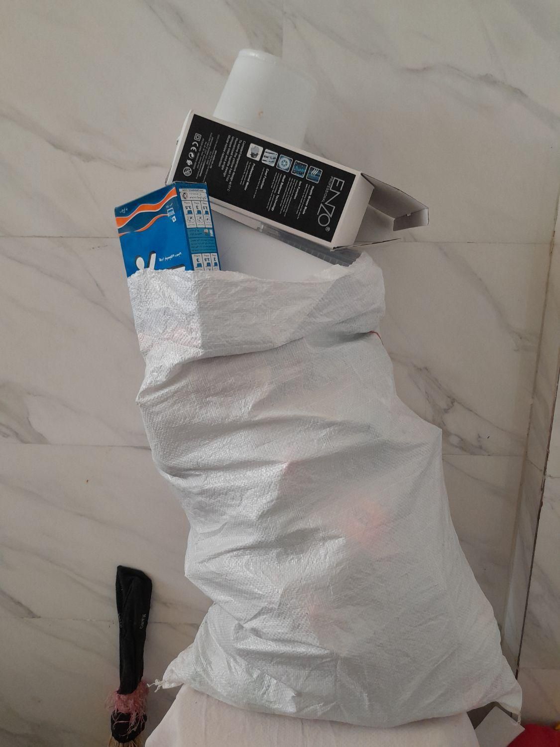 ضایعات قوطی کارتن پلاستیک|حراج|شهرکرد, |دیوار